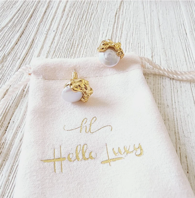 Baroque Jewelry, Waterproof Jewelry Set, Water Resistant Jewelry, water resistance jewelry, vintage jewelry, tarnish free jewelry, Timeless Jewelry, Baroque Necklace, Pearl Jewelry, Minimalist Jewelry, Lifetime jewelry, Jewelry Set, Hypoallergic Jewelry, high quality jewelry, Hello Luxy Jewelry, Gold Plated Jewelry, gold filled jewelry, High End Jewelry, Elegant Jewelry, Delicate Jewelry, boho jewelry, Anti Tarnish Jewelry, Tarnish Free Jewelry, dainty jewelry, simple pearl studs, classy jewelry set