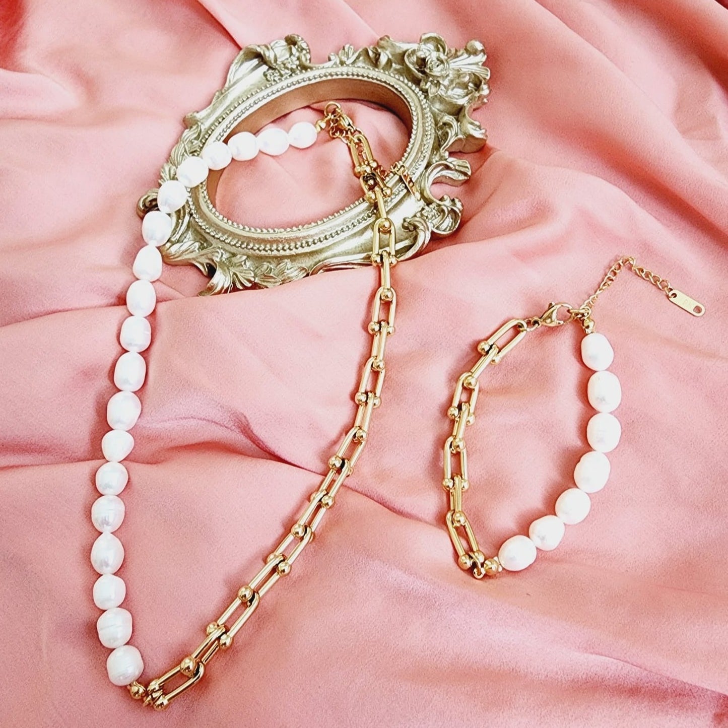 Pearl Necklace, baroque pearl necklace, herringbone necklace, Water Resistant Necklace, Water Resistant Jewelry, Water Resistant jewelry, versatile necklace, Pearl jewelry set, real pearl necklace, pearl necklace meaning, freshwater pearl necklace, pearl necklace set, pearls necklace amazon, fresh water pearls necklace, real pearls necklace, 18k gold plated bold jewelry set, baroque pearls necklace, pearls gold necklace, pearls baroque necklace, Summer Jewelry, tropical glamour