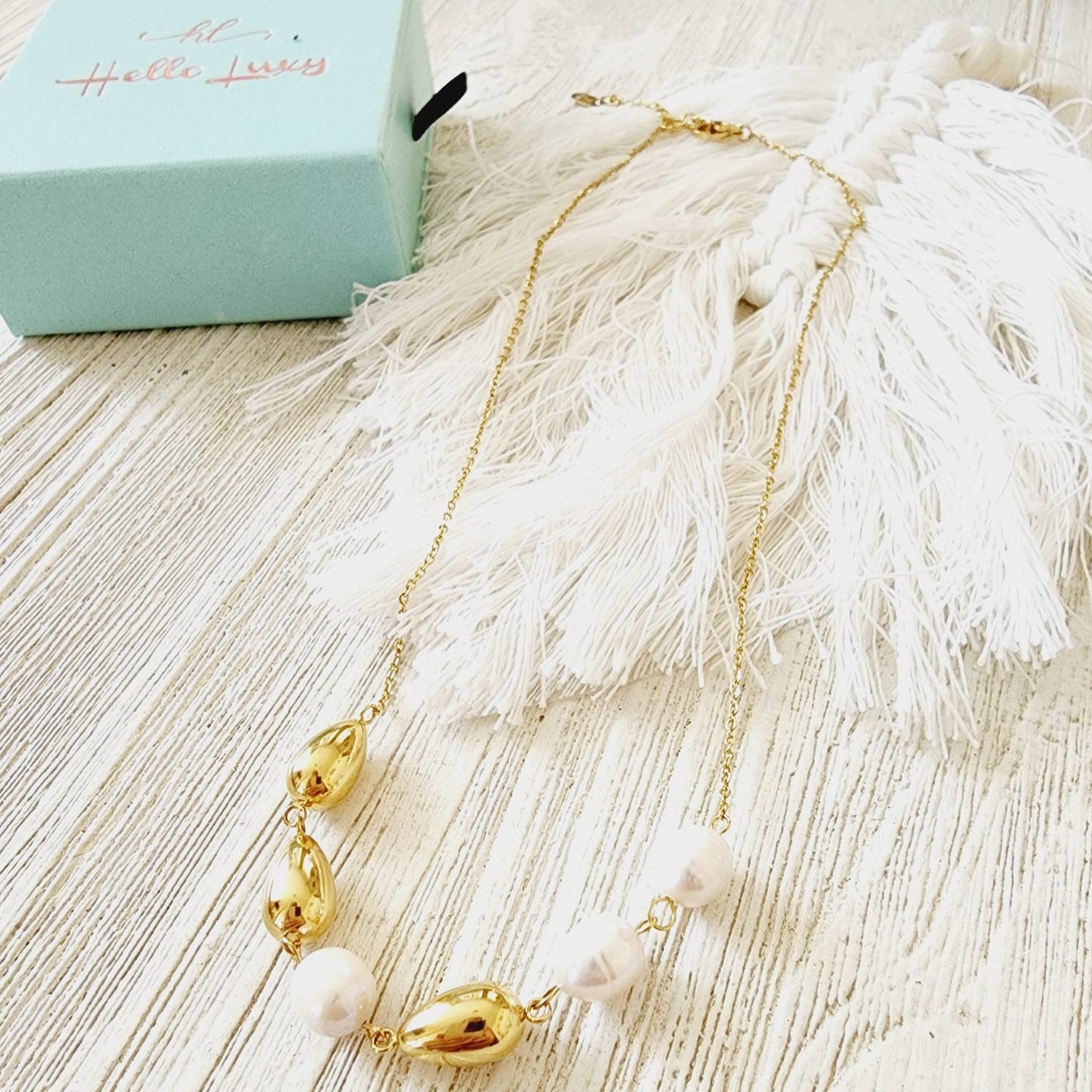 Pearls Gold Necklace, minimalist charm, delicate, simplicity, elegance, understated beauty, dainty pendant, baroque pearls necklace, water-resistant, high-quality, tarnish-resistant, gold-plated stainless steel, longevity, durability, sleek design, versatile, day to night, casual, formal, must-have accessory, water-resistant, radiant, untarnished, exquisite, thoughtful gift, minimalist beauty.