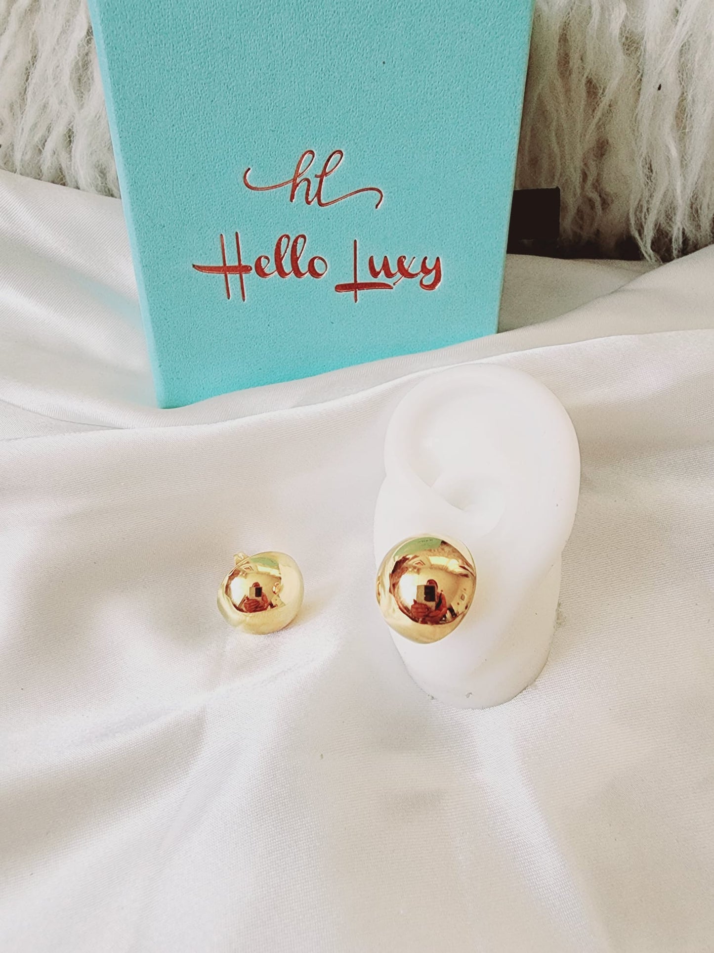 Bold Circular Studs, Bold ball studs, silver studs, hypoallergenic earrings, 18k gold plated earrings, Waterproof earrings, Silver and gold, Durable earrings, Elegant earrings, Timeless design, aesthetic earrings, timeless earrings, stylish earrings, Versatile jewelry, Bold Earrings, Bold studs, chunky studs, chunky earrings, Special occasion jewelry, Everyday earrings, Premium quality studs, Affordable luxury Hypoallergenic earrings waterproof earrings, water resistant earrings, silver stud