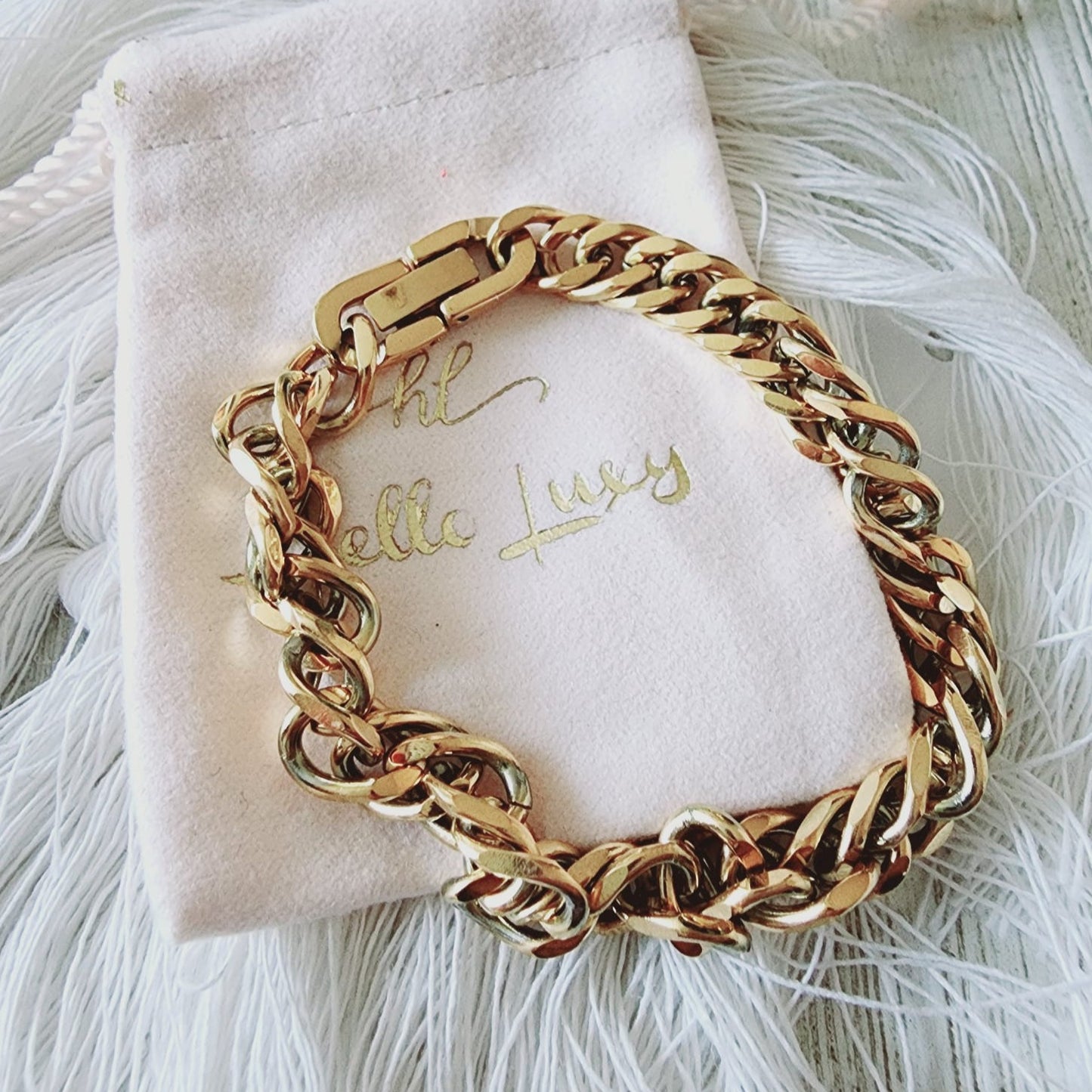Vintage Look Water resistance Bracelet Vintage Jewelry Cuban Bracelet Vintage Bracelet Paper Link Bracelet Minimalist Jewelry Minimalist Gift for her Minimalist Gift, paperclip bracelet, 18k gold plated bracelet, waterproof bracelet, water resistant bracelet, classy bracelet, everyday bracelet