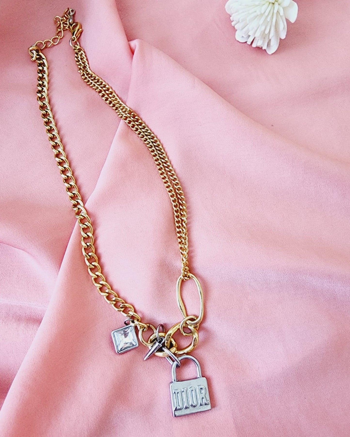 Edgy Double tone Necklace, Lock Famous Necklace, Two Tone Waterproof Necklace, Two Tone Cuban Necklace, Two tone cuban chain, Lock Silver Chain, Lock Pendant and Necklace, Dior Dupe Necklace, Water Resistant Necklace, Water Resistant Jewelry, Vintage two tone Necklace, Double tone Vintage Necklace, Water Resistant, water resistance jewelry, Bold Jewelry Gift, Bold Jewelry, Vintage Bold Necklace