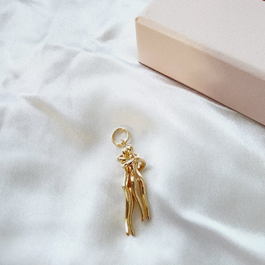 Soul Mate Pendant, Couple pendant, Unconditional Love Pendant Gold Filled, Manifesting Love, Love manifestation, Minimalist Bracelet Minimaliist Jewelry Luxy Envy Jewelry Luxy Envy Bracelets Luxy Envy Bracelet Luxy Envy Joyeria Fina Jewelry Gold Filled Jewelry Girl Boss Gift For Her
