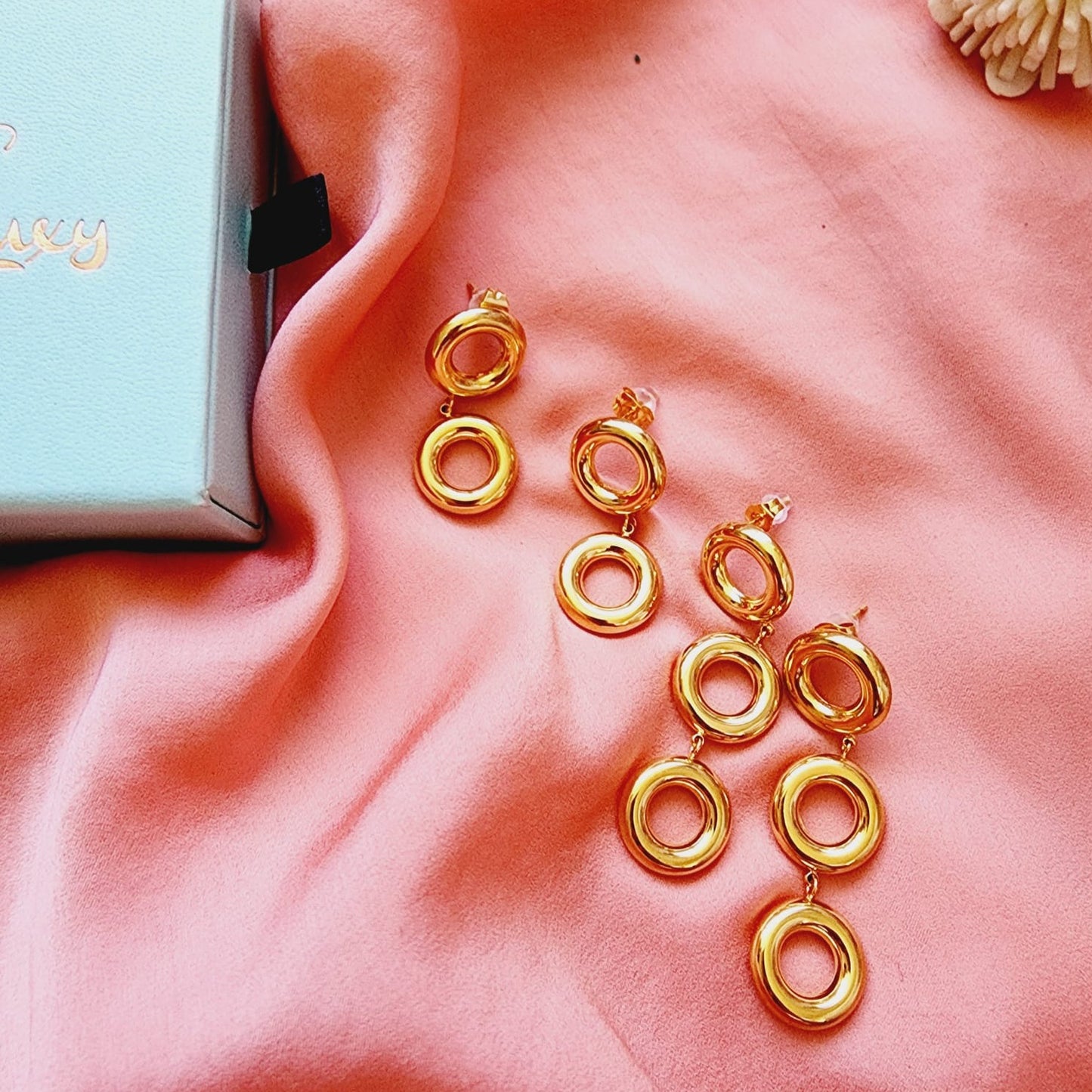 Geometric Earrings, circular earrings, Geometric Shape Gold Earrings, Gold classy earrings, hearts earrings, self love earrings, silver chunky hearts earrings, Gold Circular chunky earrings, hypoallergenic earrings, Gold everyday hoops