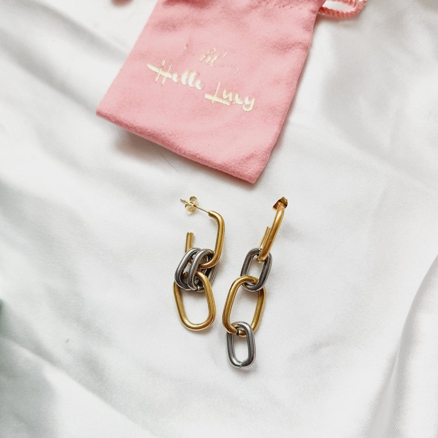 two tone Hoops Earrings, two tone Bold Earrings, double tone earrings, two tone convertible earrings, two tone chunky earrings, water resistance jewelry, Gold and Silver earrings, double tone earrings, hypoallergenic earrings Vintage Earrings, Bold Earrings, Water Resistant Earrings, Tarnish Free Earrings,