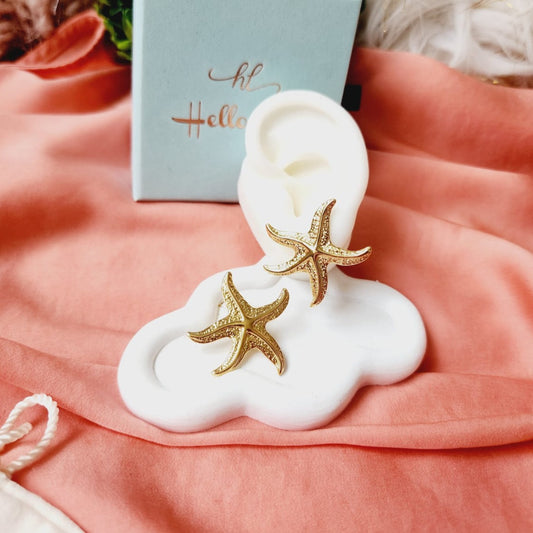 hypoallergenic earrings, Star studs, 18k gold plated earrings, Waterproof earrings, Silver and gold, Durable earrings, Elegant earrings, Timeless design, aesthetic earrings, timeless earrings, Fashion accessories, Stylish jewelry, stylish earrings, Versatile jewelry, Special occasion jewelry, Everyday earrings, Premium quality studs, Affordable luxury Hypoallergenic earrings waterproof earrings, water resistant earrings, silver studs, gold studs