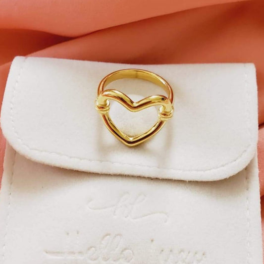 Water resistant jewelry, Hypoallergenic jewelry, tarnish free jewelry, Gold Plated Necklaces, Vintage Necklace, Minimalist Jewelry, Ellie Vail Jewelry, Ellie Vail Necklace, Hey Harper Jewelry, waterproof jewelry, cali tiger jewelry, cali tiger necklaces, 1980 jewelry, she is gold jewelry, kylie jenner necklace, Hello Luxy, Fine Jewelry, Tik Tok Jewelry, Tik Tok Fashion, Best Gift for wife, Wife best gift