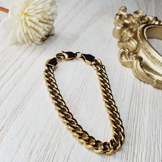 Water resistant bracelet, tarnish free bracelet, hypoallergenic bracelet, bold bracelet, chunky bracelet, cuban bracelet, vintage bracelet, fine bracelet