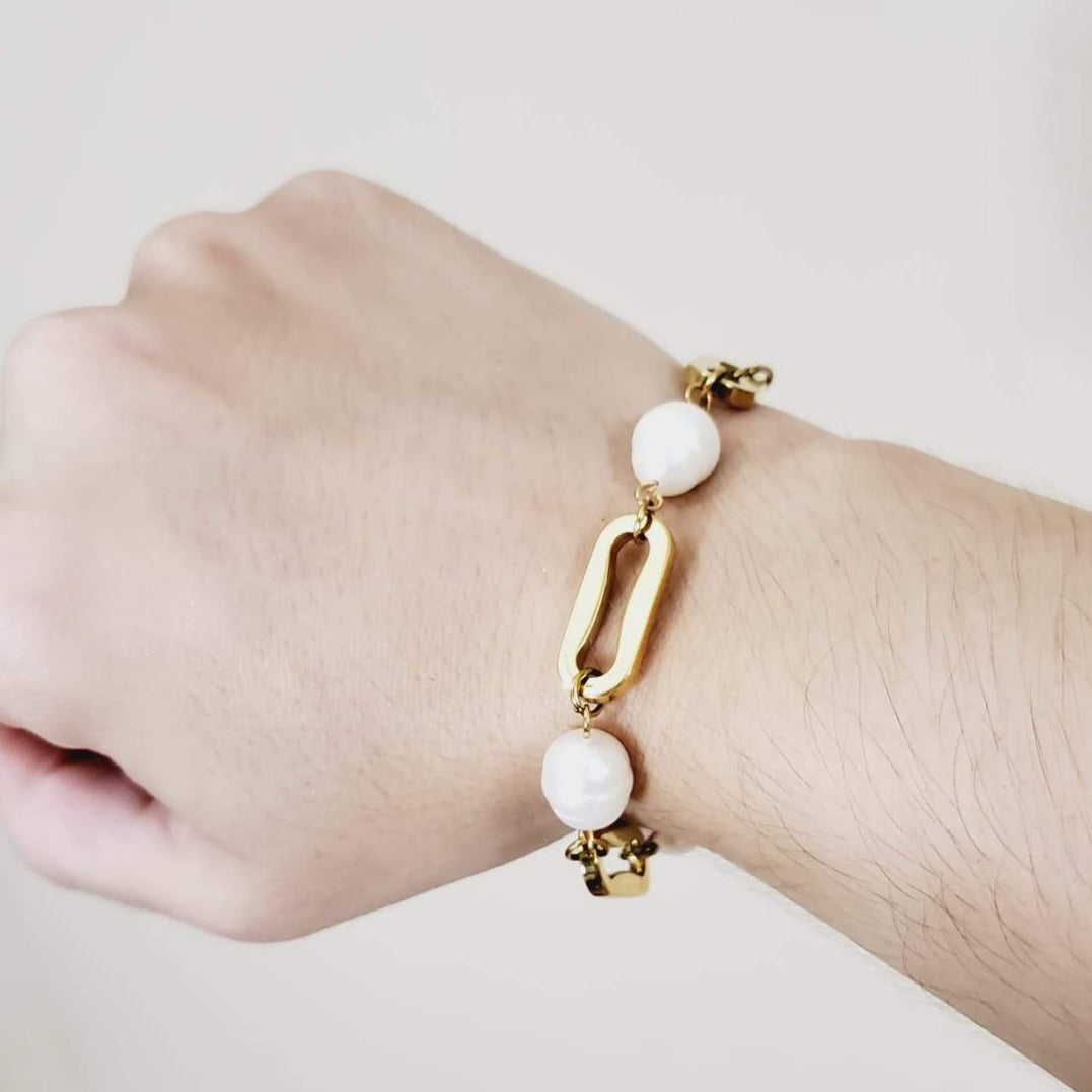 Pearl Bracelet, Water Resistant Bracelet, Mother Pearl Bracelet, Tarnish Free Bracelet, Anti Tarnish Bracelet, Minimalist, Bracelet, Bold Bracelet, Statement Bracelet