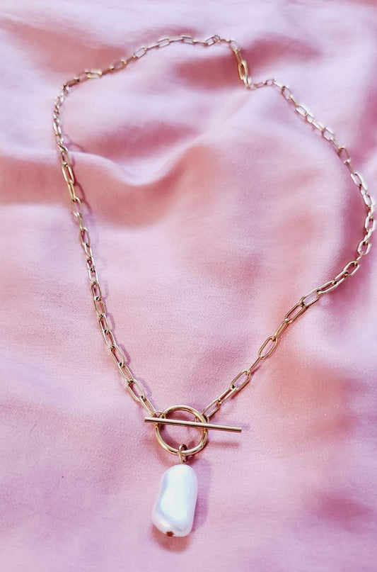 snake chain, herringbone chain, flat snake chain, gold herringbone, 18k gold snake chain, chunky gold necklace, gold fill chain, gold fill necklace, chain necklace, herringbone choker, rope chain necklace, layer necklace set, snake necklace, pearl Necklace, baroque necklace, pearls cuban necklace, OT clasp Necklace, chunky chain