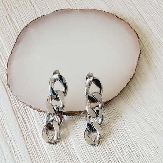 chunky earrings, thick gold hoop, gold hoop earrings, chunky gold hoop, hypoallergenic hoops, gold hoop earring, chunky hoops, small hoop earring, helloluxyjewelry, hoop earrings, croissant earrings, croissant hoops, gold filled hoops, twisted curved hoop, cuban rings, bold earrings, 18k gold earrings, water resistant earrings