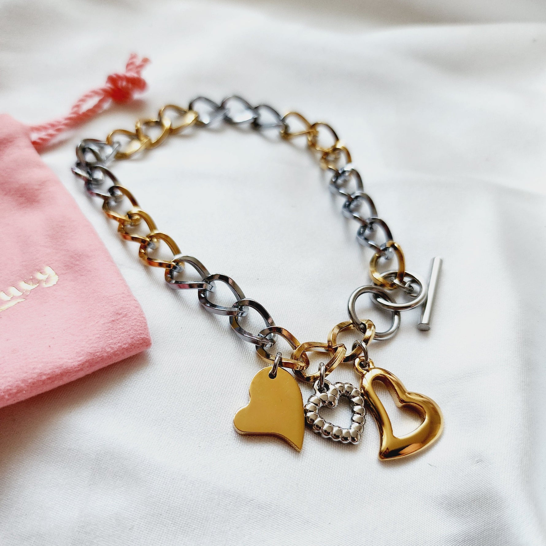 heart three tone bracelet, heart double tone bracelet, Double tone religious bracelet, Religious bracelet, Vintage bracelet, double tone jewelry, Water resistance Bracelet, Mesh silver bracelet, Vintage Jewelry, 
Cuban Bracelet, Vintage Bracelet, Paper Link Bracelet, Minimalist Jewelry, Minimalist Gift for her, religious gift, waterproof bracelet, Water resistant bracelet, Minimalist Gift