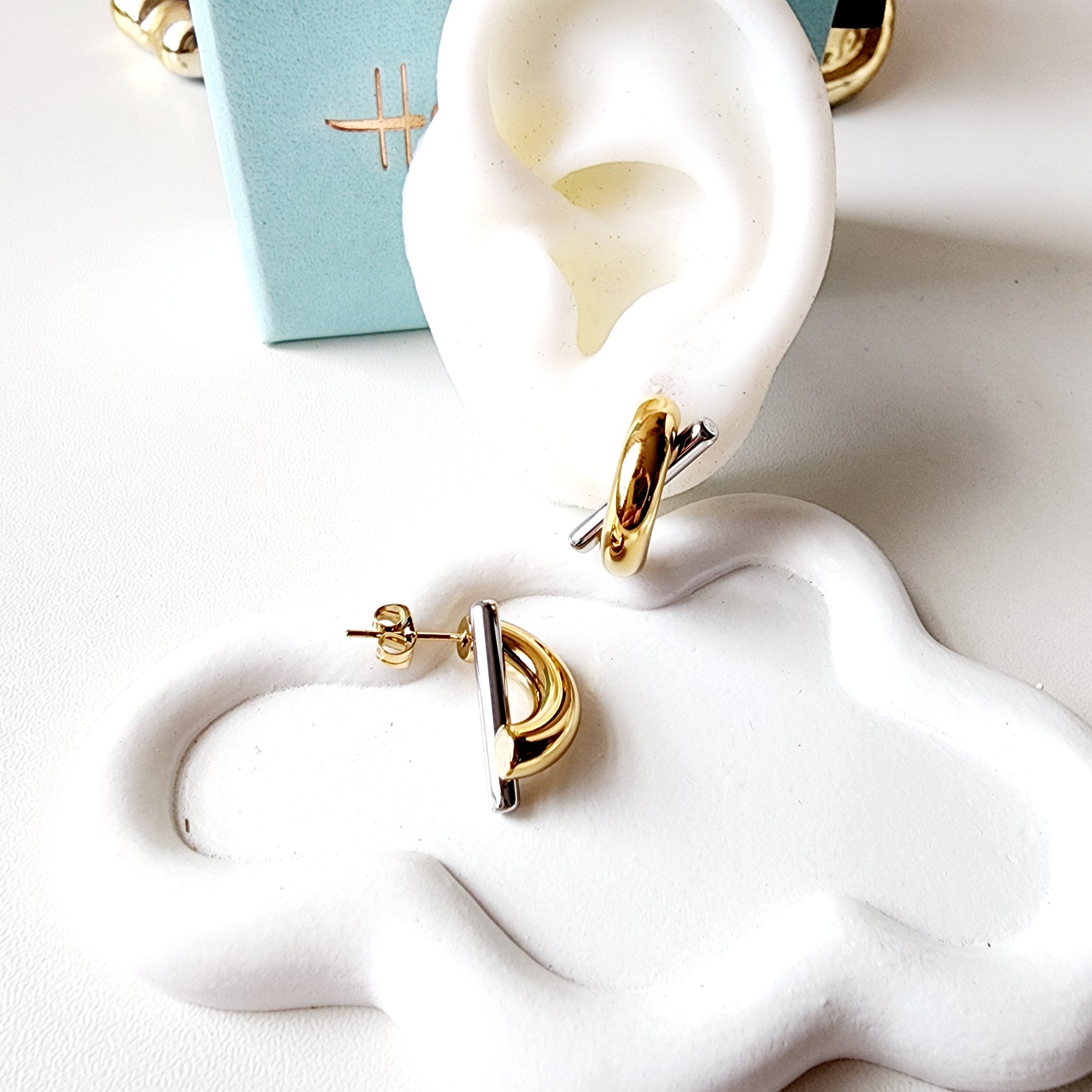 Gold earrings, two tone earrings, silver and gold earrings, everyday earrings, two tone everyday earrings, gift for mom, gift for friend, gift gor best friend, 