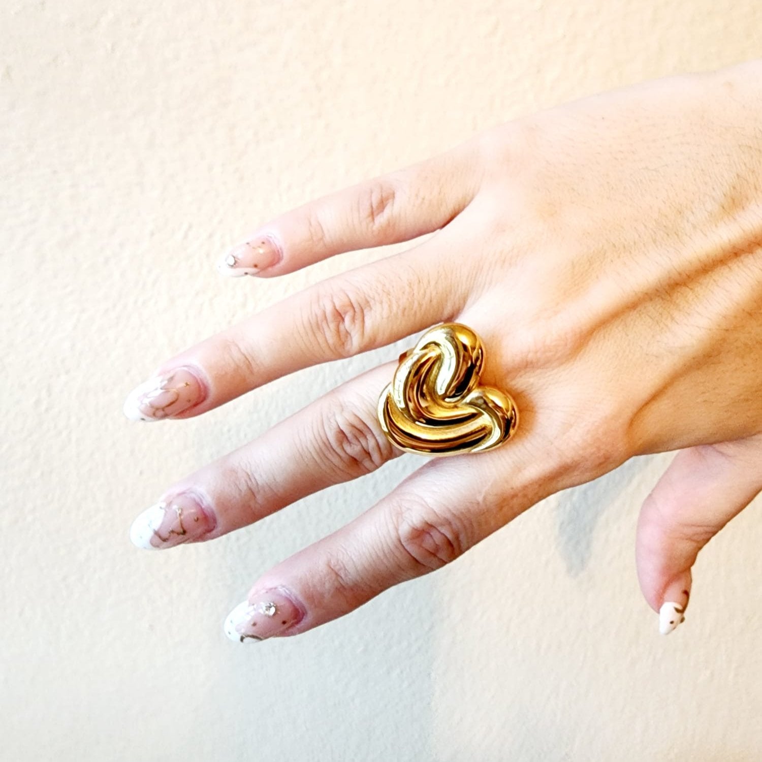 Bold Heart Ring, Chunky Heart Adjustable ring, Heart Gold Color Irregular Ring Fashion Hollow Rings For Women Man Minimalism, Water Resistant Jewelry, Knot Gold ring, Knot bold ring, Fashion Gold Color Irregular Ring Fashion Hollow Rings For Women Man Minimalism