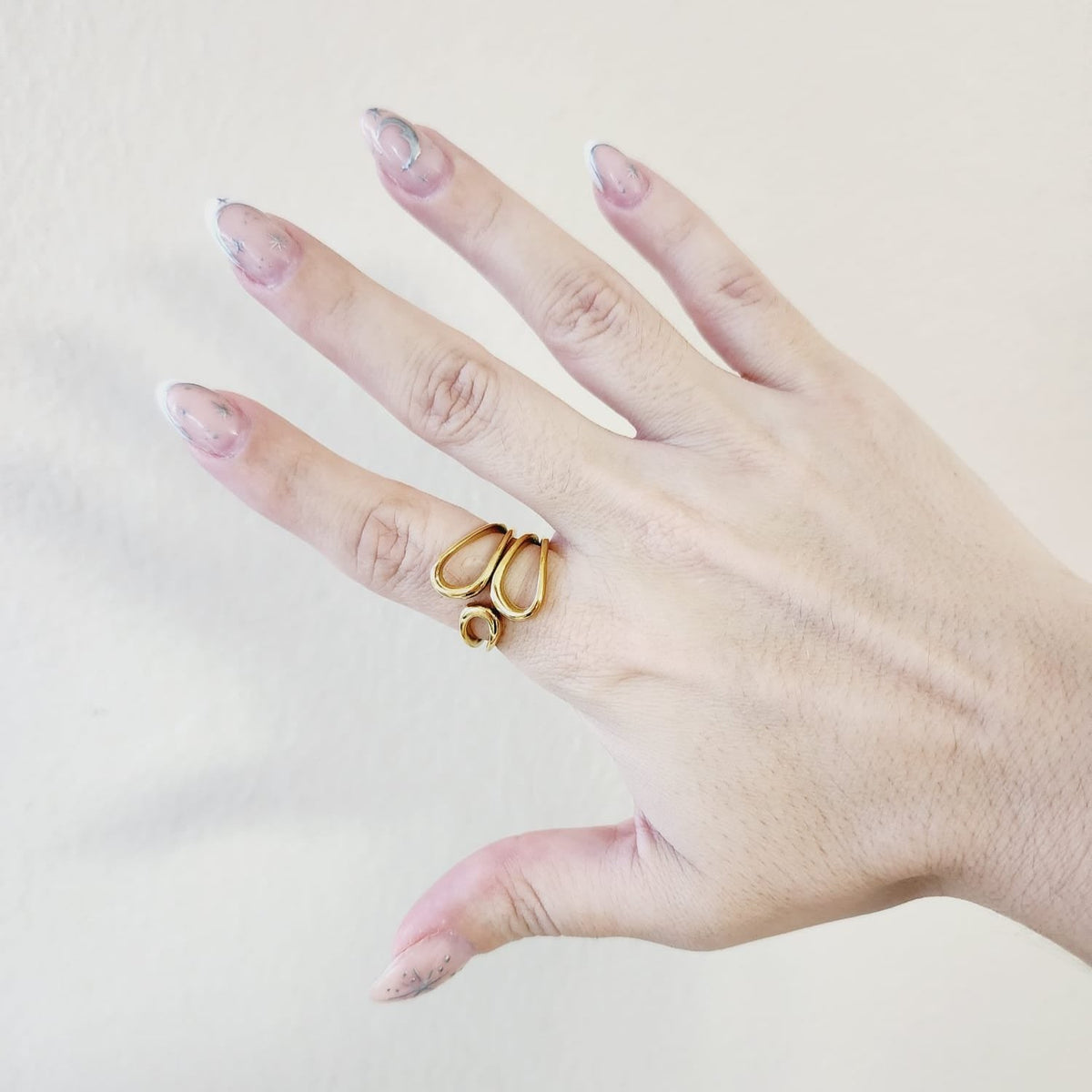 Abstract Bold Ring, Textured Chunky Silver Ring, Chunky Golden Ring, chunky gold rings, gold plated rings, womens gold rings, gold stacking rings, gold and silver rings, statement ring, gold plated rings for women, gold plated ring, gold plated rings women, anillos de acero inoxidable para mujer, gold rings size 10, gold and silver ring, size 10 gold rings for women, gold rings for women size 10, Gold Plated Jewelry, tarnish free jewelry, Water Resistant, sweat resistant jewelry, water resistance jewelry, m