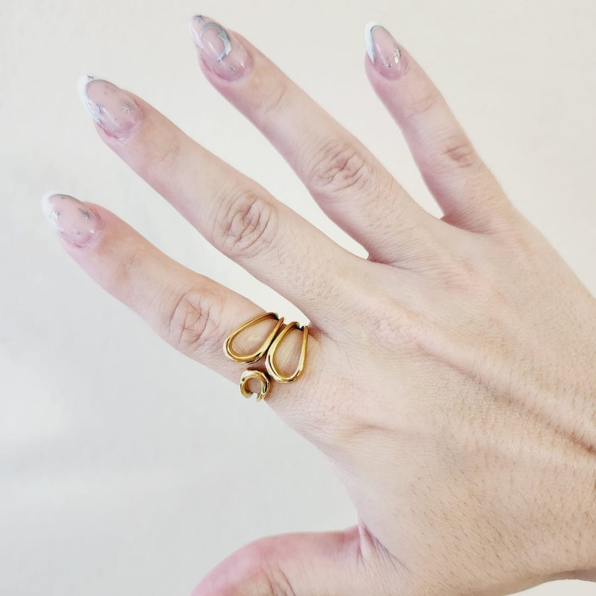 Abstract Bold Ring, Textured Chunky Silver Ring, Chunky Golden Ring, chunky gold rings, gold plated rings, womens gold rings, gold stacking rings, gold and silver rings, statement ring, gold plated rings for women, gold plated ring, gold plated rings women, anillos de acero inoxidable para mujer, gold rings size 10, gold and silver ring, size 10 gold rings for women, gold rings for women size 10, Gold Plated Jewelry, tarnish free jewelry, Water Resistant, sweat resistant jewelry, water resistance jewelry, m