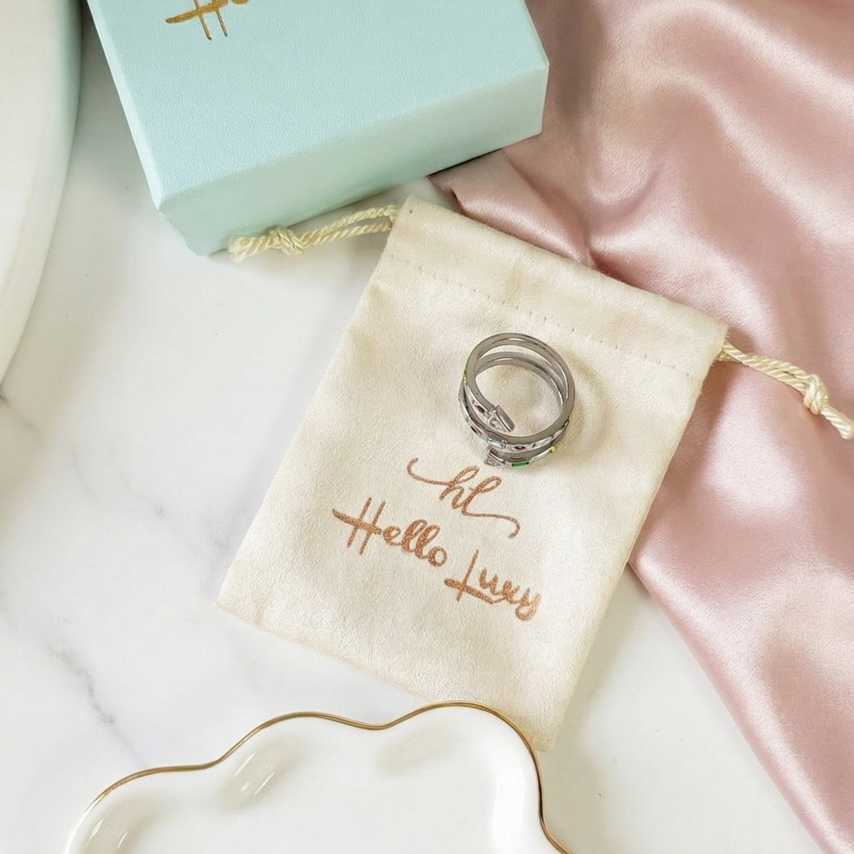 Colorful Crystal Spiral golden ring, Colorful Crystal Spiral Silver ring, Gold Crystals ring, Silver Crystals ring, valentines gift, Self Love ring, Gold love ring, heart ring, chunky heart ring, promise ring, bold heart ring, valentine gift, jewelry gift for valentines, love ring, love jewelry, gift for wife, gift for friend, friendship gifts, self love ring, amor propio anillo, anillo de corazon, waterproof ring, waterproof jewelry, timeless jewelry, timeless ring, gift for girlfriend, soulmate ring, eleg