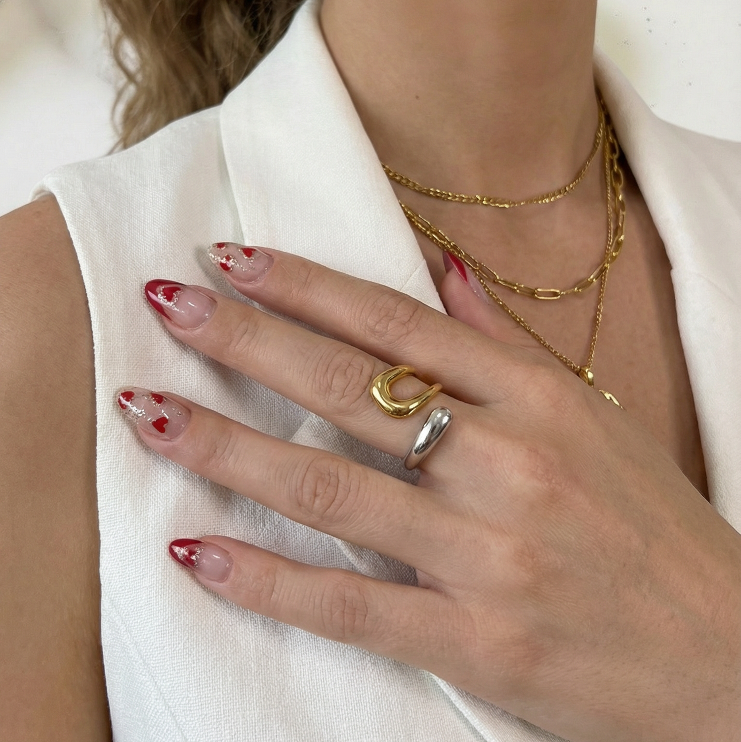 Adjustable Two tone ring, two tone heart ring, two tone love ring, heart ring, chunky heart ring, promise ring, bold heart ring, valentine gift, jewelry gift for valentines, love ring, love jewelry, gift for wife, gift for friend, friendship gifts, self love ring, amor propio anillo, anillo de corazon, waterproof ring, waterproof jewelry, timeless jewelry, timeless ring, gift for girlfriend, soulmate ring, elegant ring, classy ring, dainty ring, everyday ring, must have ring, must have jewelry