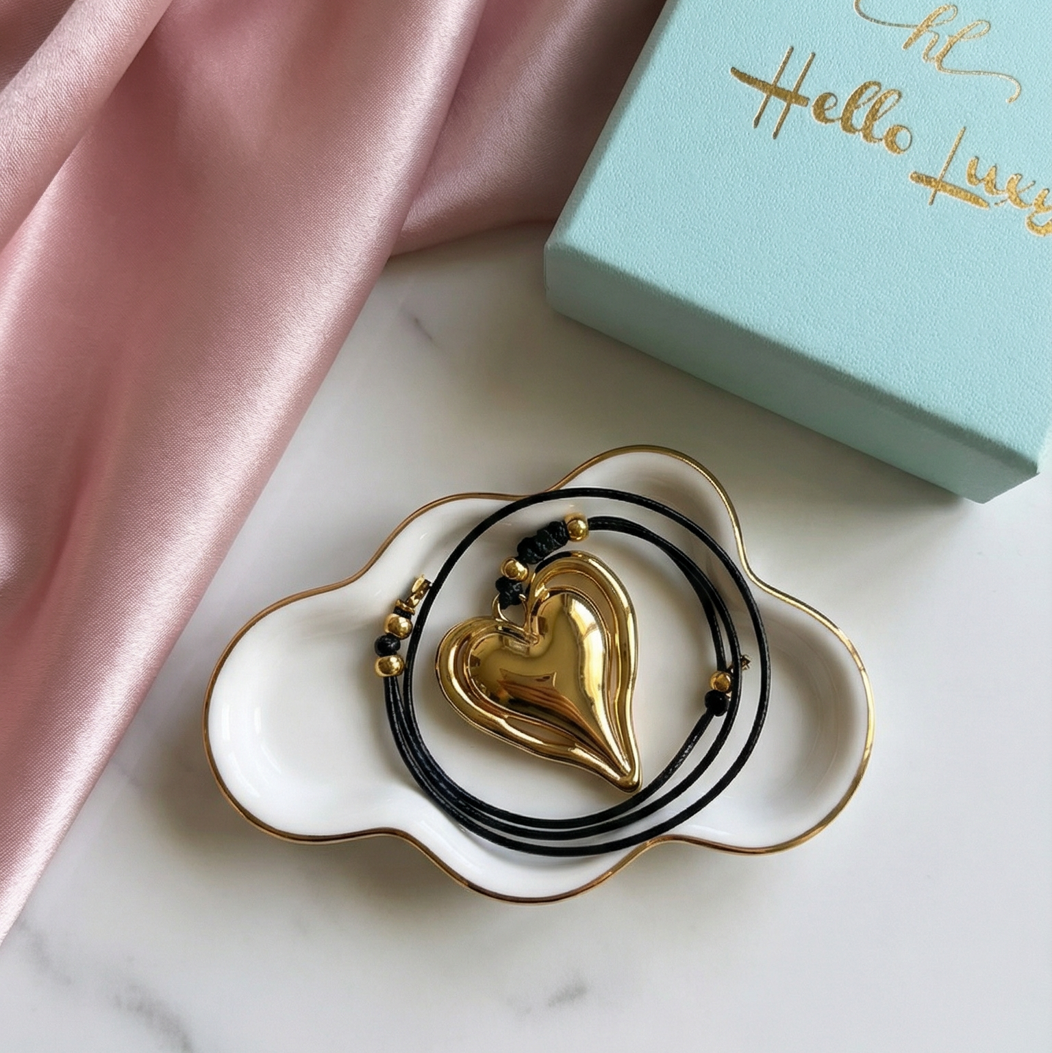 Bold Self Love Heart box chain, Valentines Gift, Heart Necklace, Love Necklace, Self love necklace, Pearl Necklace, Manifesting love necklace, two tone love manifiesto necklace, Love attraction necklace, gift for girlfriend, gift for wife, self love two tone necklace, self love jewelry, self love neckalce

Water Resistant Necklace

Water Resistant Jewelry

Water Resistant

water resistance jewelry
