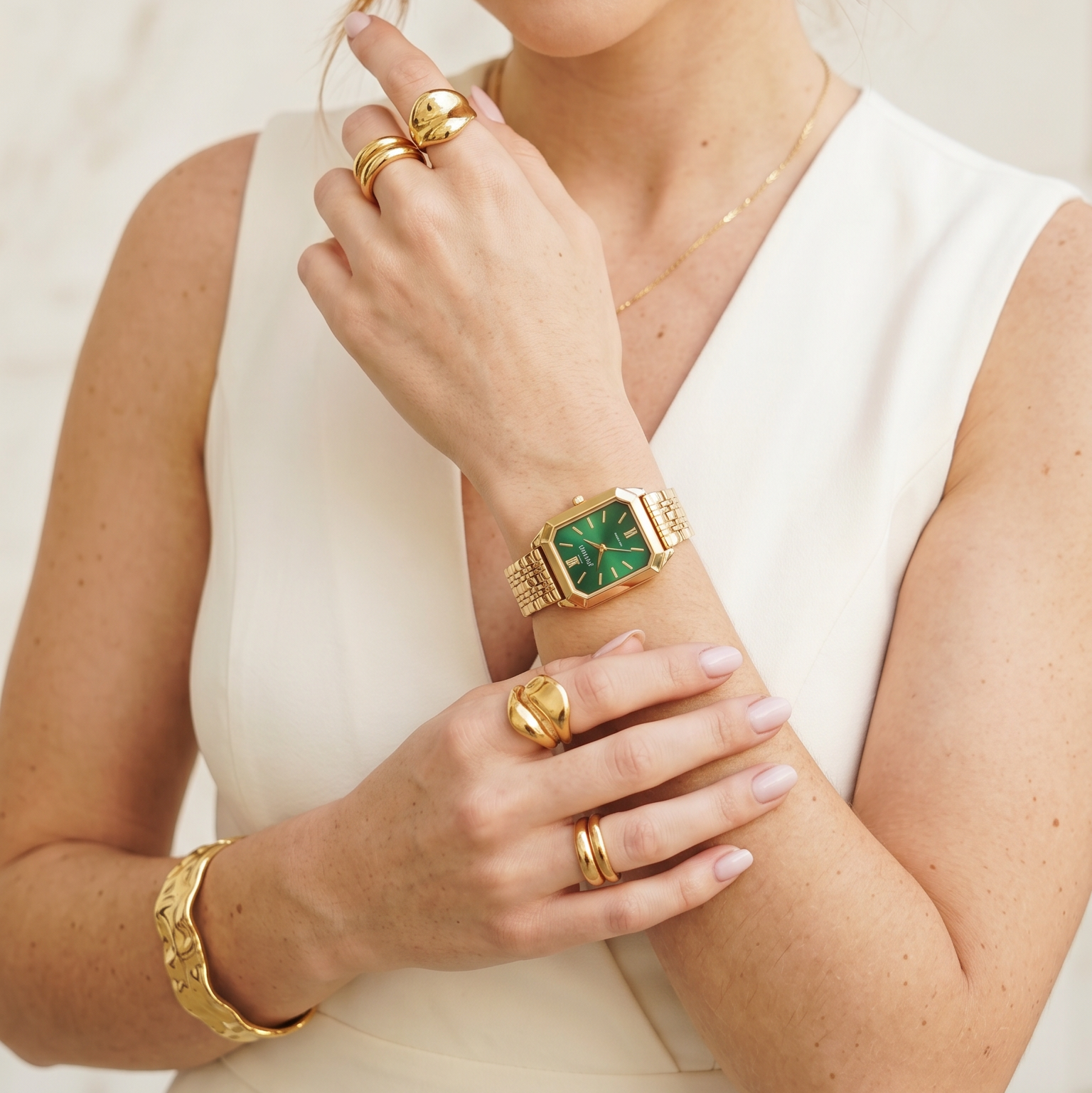 Vintage Square Watch, Vintage Square white Watch, Vintage Square Black Watch, Vintage Square Green Watch, Vintage Square Pink Watch, Gift for mom, Watch for mom, golden nacar watch ring, elegant golden square watch for mom, Golden Square vintage watch for women