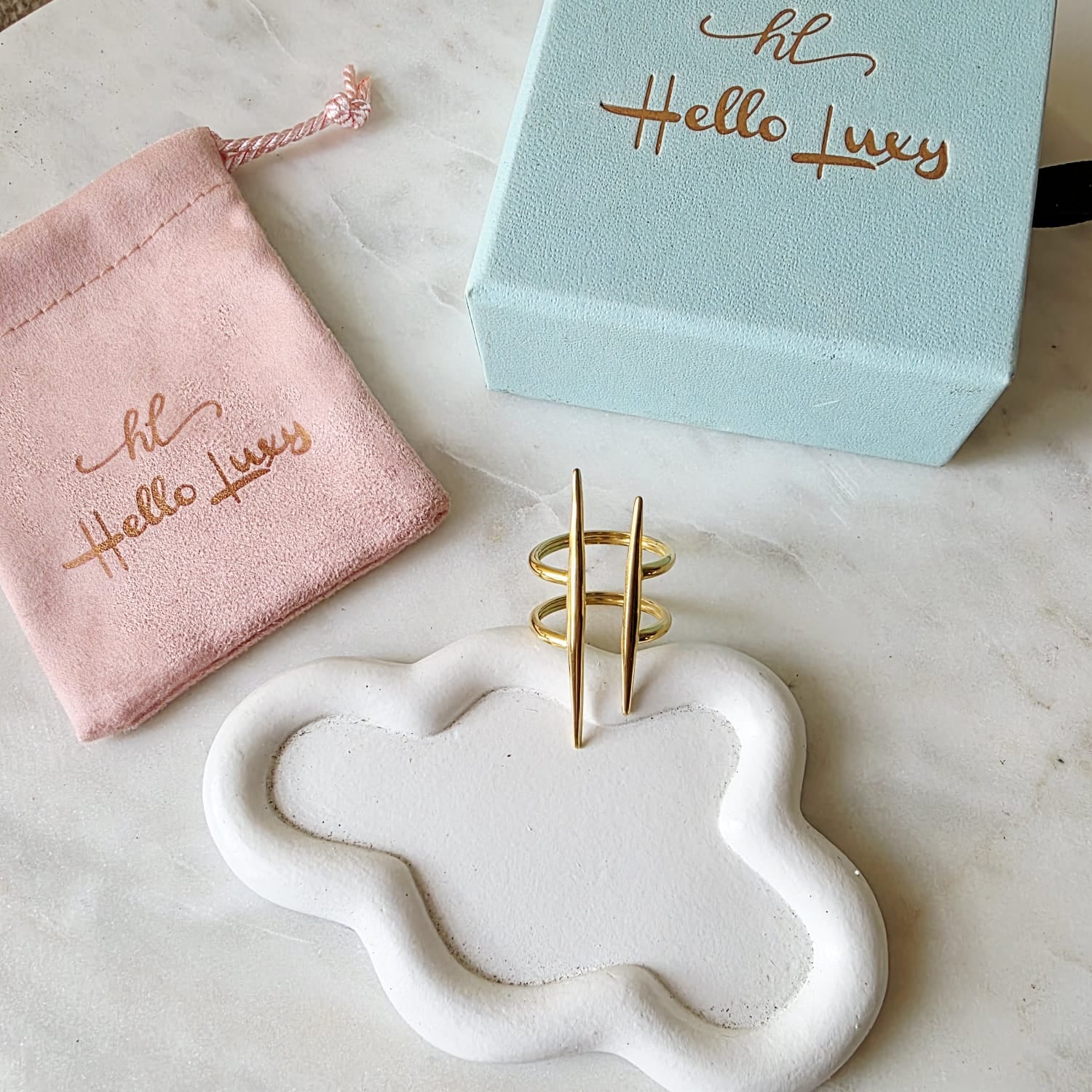 Bold Double Bubble glossy Ring, Chunky ring, Double tone bold ring, bold ring, bold double tone ring, valentine gift, jewelry gift for valentines, love ring, love jewelry, gift for wife, gift for friend, friendship gifts, self love ring, amor propio anillo, anillo de corazon, waterproof ring, waterproof jewelry, timeless jewelry, timeless ring, gift for girlfriend, soulmate ring, elegant ring, classy ring, dainty ring, everyday ring, must have ring, must have jewelry