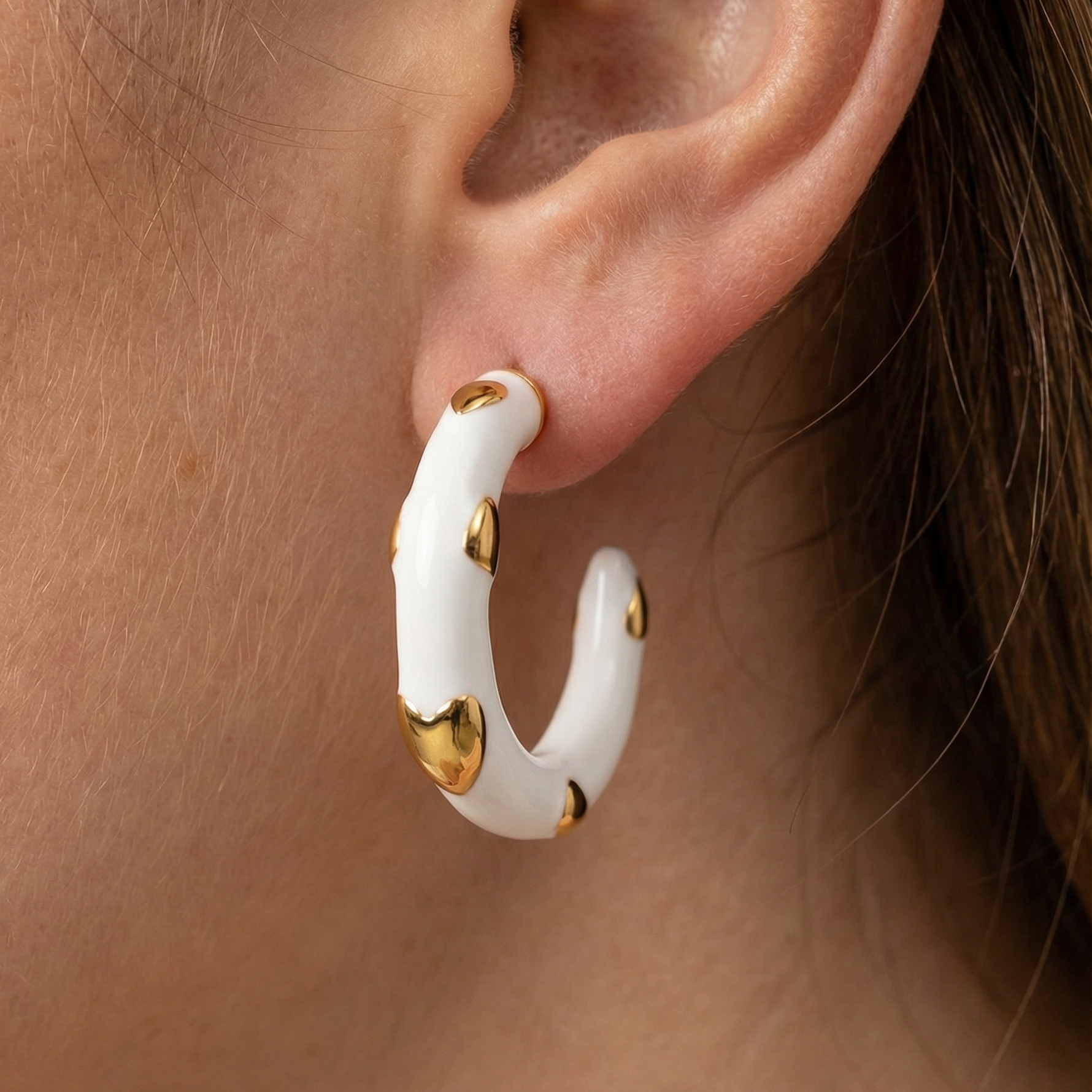 Pearl heart  Geometric Earrings, Golden pearl Earrings, Pearl hoops, pearl Water Resistant Earrings, 18k Gold Plated, Vintage Earrings, Geometric lightweight earrings, Hypoallergenic Earrings, Waterproof Earrings, water resistance jewelry, Vintage Earrings, Bold Earrings, Water Resistant Earrings, Tarnish Free Earrings, Vintage Style, Vintage Earrings, tarnish free jewelry, hypoallergenic jewelry, Gift For Her, Fashion Gift for Her, Doctor Gift for Christmas