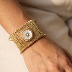 Edgy sun white and gold Bangles, Interlocked Bangle, Mesh bold Bracelets, Textured bangles, classy two tone bangles, 18k waterproof bangles, 18k gold waterproof bangles, long lasting bracelets, long lasting vintage jewelry, christmas gift for her, timeless bracelets, timeless waterproof jewelry, ellie vail jewelry dupe, missoma jewelry dupe