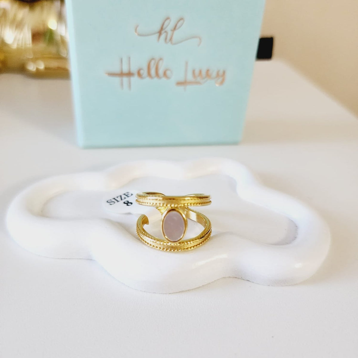 Pearl Gold Ring, Elegant Ring, Wavy ring, trendy pearl waterproof ring, Water Resistant ring, waterproof ring, tarnish free gold ring, 18k gold plated and pearl ring, baroque ring, thick pearl gold ring, Pearl ring, Minimalist ring,Thin ring , Mother Pearl ring, Simple ring, stacking ring, gift for her, Dainty ring, Shiny ring, Classy Pearl Ring, baroque 18 gold ring, pearl bold ring, pearl statement gold ring, pearl chunky ring, Nacar Gold Ring