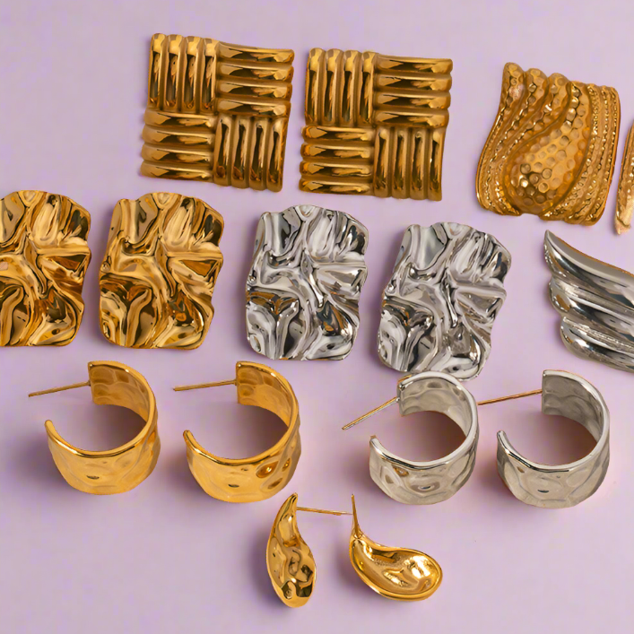 Geometric Silver earrings, bold Silver earrings, chunky rectangular earrings, two tone classy earrings, vintage two tone earrings, long lasting two tone earrings, two tone chunky earrings, two tones chunky earrings, hypoallergenic earrings, two tone everyday studs, 18k gold plated earrings, Waterproof earrings