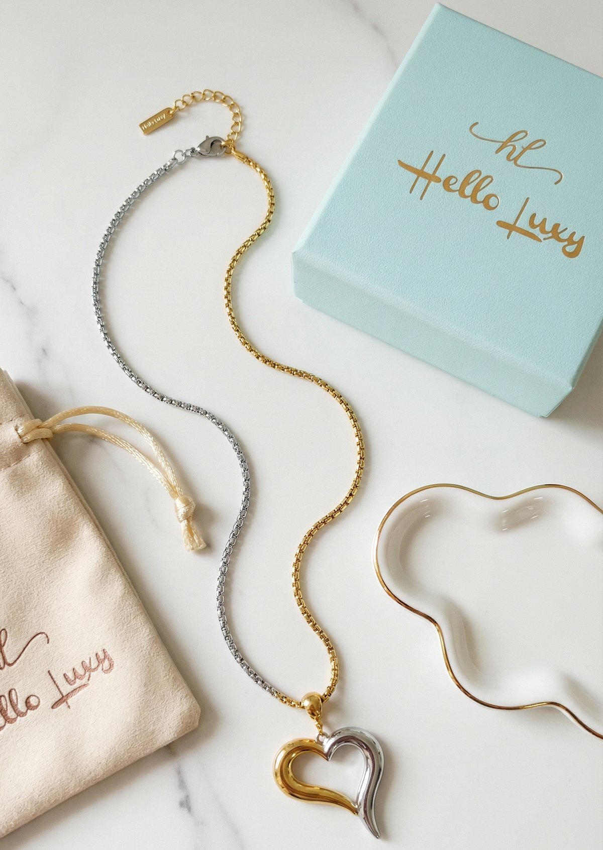 Two tone Heart box chain, Valentines Gift, Heart Necklace, Love Necklace, Two tone love necklace, Pearl Necklace, Manifesting love necklace, two tone love manifiesto necklace, Love attraction necklace, gift for girlfriend, gift for wife, self love two tone necklace, self love jewelry, self love neckalce

Water Resistant Necklace

Water Resistant Jewelry

Water Resistant

water resistance jewelry
