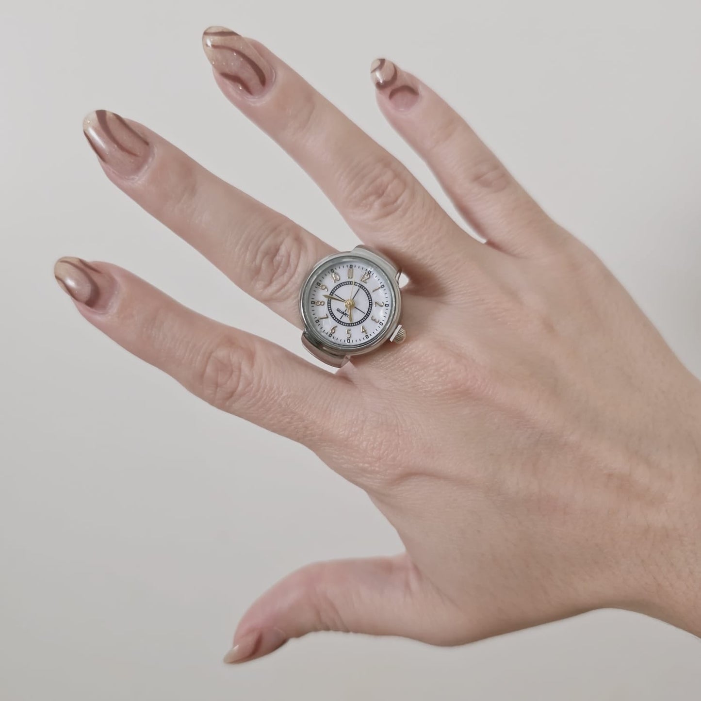 golden nacar watch ring, silver nacar Watch ring, gold ring nacar watch, Bold gift for woman, Bold gift for woman Chunky ring, Double tone bold ring, bold ring, bold double tone ring, valentine gift, jewelry gift for valentines, love ring, love jewelry, gift for wife, gift for friend, friendship gifts, self love ring, amor propio anillo, anillo de corazon, waterproof ring, waterproof jewelry, timeless jewelry, timeless ring, gift for girlfriend, soulmate ring, elegant ring, classy ring, dainty ring, everyda