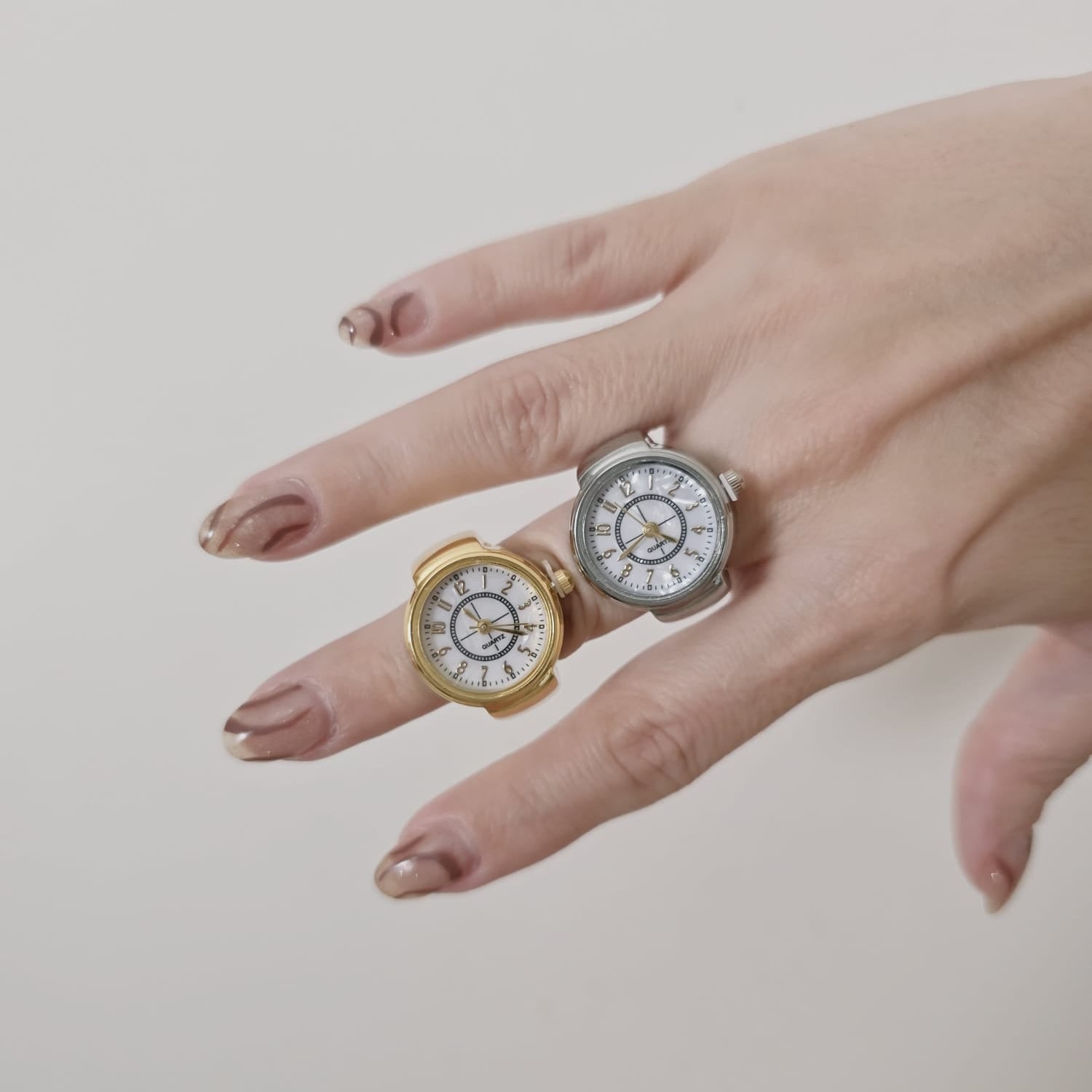 golden nacar watch ring, silver nacar Watch ring, gold ring nacar watch, Bold gift for woman, Bold gift for woman Chunky ring, Double tone bold ring, bold ring, bold double tone ring, valentine gift, jewelry gift for valentines, love ring, love jewelry, gift for wife, gift for friend, friendship gifts, self love ring, amor propio anillo, anillo de corazon, waterproof ring, waterproof jewelry, timeless jewelry, timeless ring, gift for girlfriend, soulmate ring, elegant ring, classy ring, dainty ring, everyda