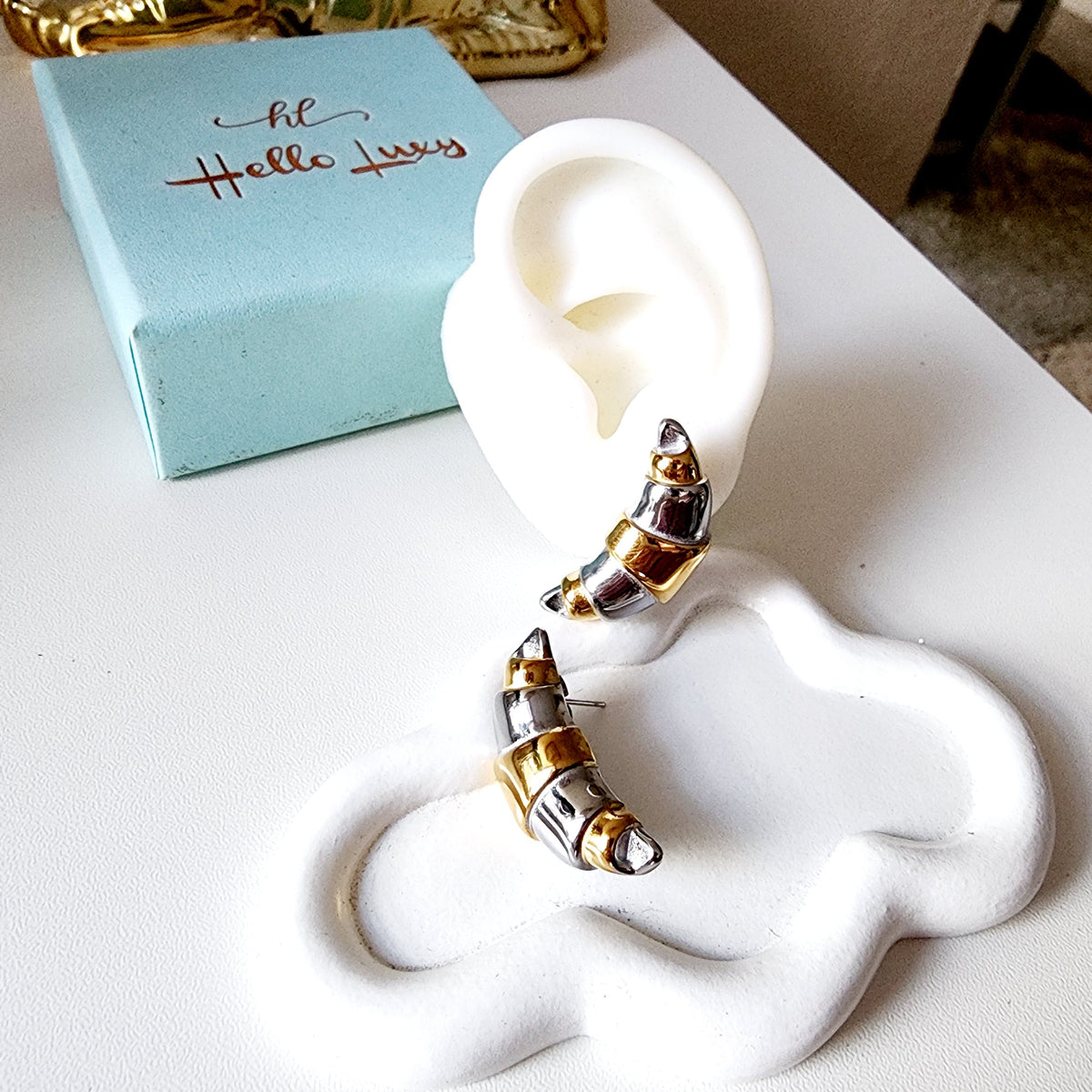 two-tone earrings, gold and silver earrings, waterproof earrings, curved earrings, segmented earrings, stainless steel earrings, hypoallergenic earrings, tarnish-free earrings, Hello Luxy jewelry.