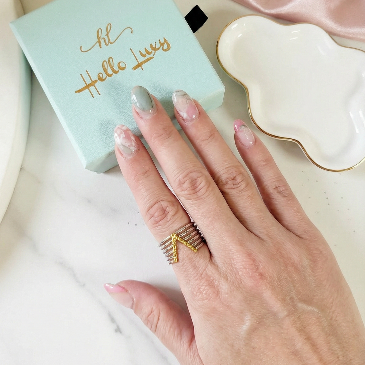 Edgy V Style Adjustable Two tone ring, two tone heart ring, two tone love ring, heart ring, chunky heart ring, promise ring, bold heart ring, valentine gift, jewelry gift for valentines, love ring, love jewelry, gift for wife, gift for friend, friendship gifts, self love ring, amor propio anillo, anillo de corazon, waterproof ring, waterproof jewelry, timeless jewelry, timeless ring, gift for girlfriend, soulmate ring, elegant ring, classy ring, dainty ring, everyday ring, must have ring, must have jewelry