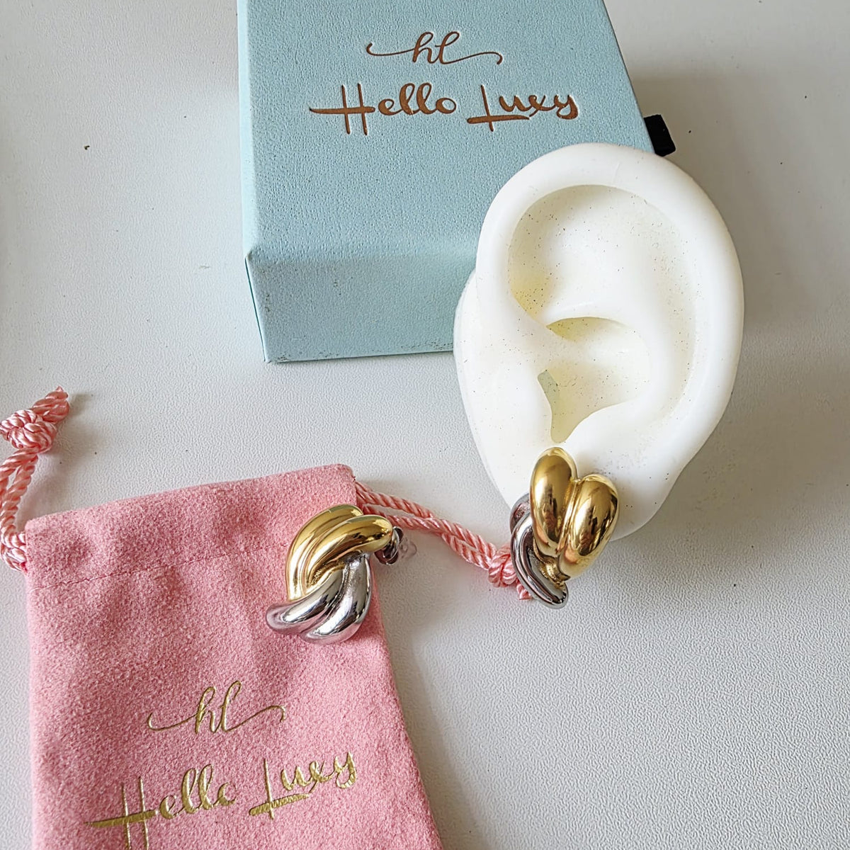 Bold Ear Cuff, Stainless Steel Ear cuff, chunky ear cuff, classy ear cuff, edgy ear cuff, stacking ear cuff, Simple Ear hole free, Ear bone clip, gold ear bone clip, gold ear hole earrings, Water resistant gold hoops, tarnish free gold open hoops, Lightweight Chunky Open Hoops, 14k lightweight chunky hoops, 14k gold hoops, 14k Double tone hoops, 18k Gold Filled lightweight hoops, 18k Gold Filled hoops, classy gold hoops, bold gold hoops, chunky double tone hoops, chunky medium gold hoops, chunky medium doub