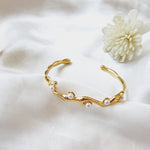 Pearl Bangle, bracelet Gold Filled Jewelry, Pearl classy bangle, pearl bracelets, pearl gold bracelet, Gold Cuban Link Bracelet for Women Men, 7mm Wide 14K Gold / 18K Gold / White Gold Plated Diamond Cut Curb Chain Bracelets for Women, Hip Hop14K Gold Plated Finished Miami Cuban Link, electroplated the 14K gold bracelet, Tarnish free bold bracelet, 15mm Miami Curb Cuban Link Chain Bracelet 24k Real Gold Plated, Lifetime Jewelry, waterproof Gold Plated Bracelet