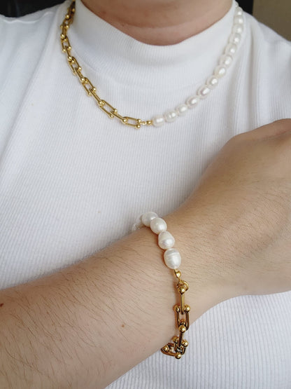 Pearl Necklace, baroque pearl necklace, herringbone necklace, Water Resistant Necklace, Water Resistant Jewelry, Water Resistant jewelry, versatile necklace, Pearl jewelry set, real pearl necklace, pearl necklace meaning, freshwater pearl necklace, pearl necklace set, pearls necklace amazon, fresh water pearls necklace, real pearls necklace, 18k gold plated bold jewelry set, baroque pearls necklace, pearls gold necklace, pearls baroque necklace, Summer Jewelry, tropical glamour