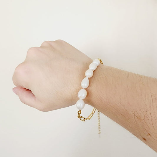 Pearl Bracelet, baroque pearl bracelet, herringbone bracelet, Water Resistant bracelet, Water Resistant Jewelry, Water Resistant jewelry, versatile bracelet, Pearl jewelry set, real pearl bracelet, pearl necklace meaning, freshwater pearl bracelet, pearl bracelet set, pearls bracelet amazon, fresh water pearls bracelet, real pearls bracelet, 18k gold plated bold jewelry set, baroque pearls bracelet, pearls gold link bracelet, pearls baroque bracelet, Summer Jewelry, tropical glamour