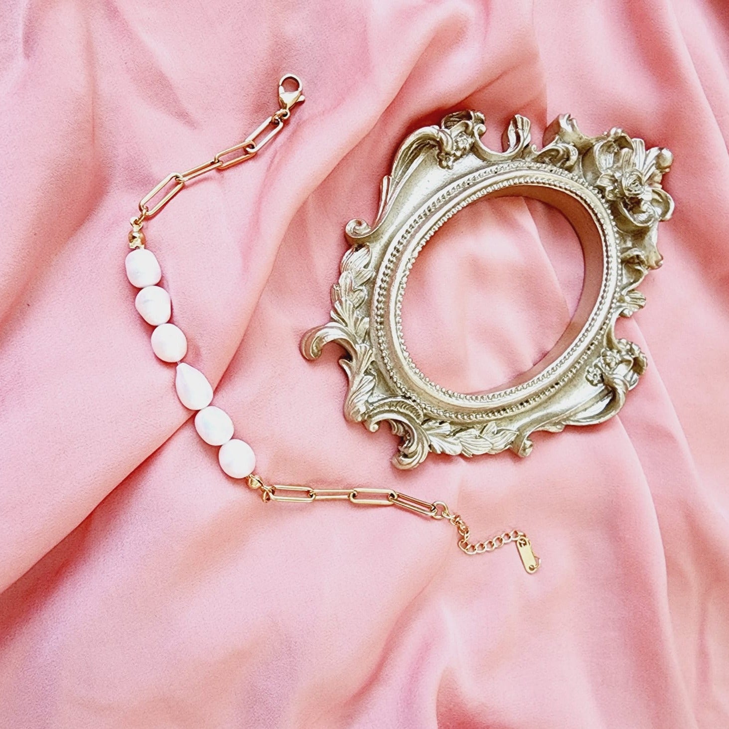 Pearl Bracelet, baroque pearl bracelet, herringbone bracelet, Water Resistant bracelet, Water Resistant Jewelry, Water Resistant jewelry, versatile bracelet, Pearl jewelry set, real pearl bracelet, pearl necklace meaning, freshwater pearl bracelet, pearl bracelet set, pearls bracelet amazon, fresh water pearls bracelet, real pearls bracelet, 18k gold plated bold jewelry set, baroque pearls bracelet, pearls gold link bracelet, pearls baroque bracelet, Summer Jewelry, tropical glamour