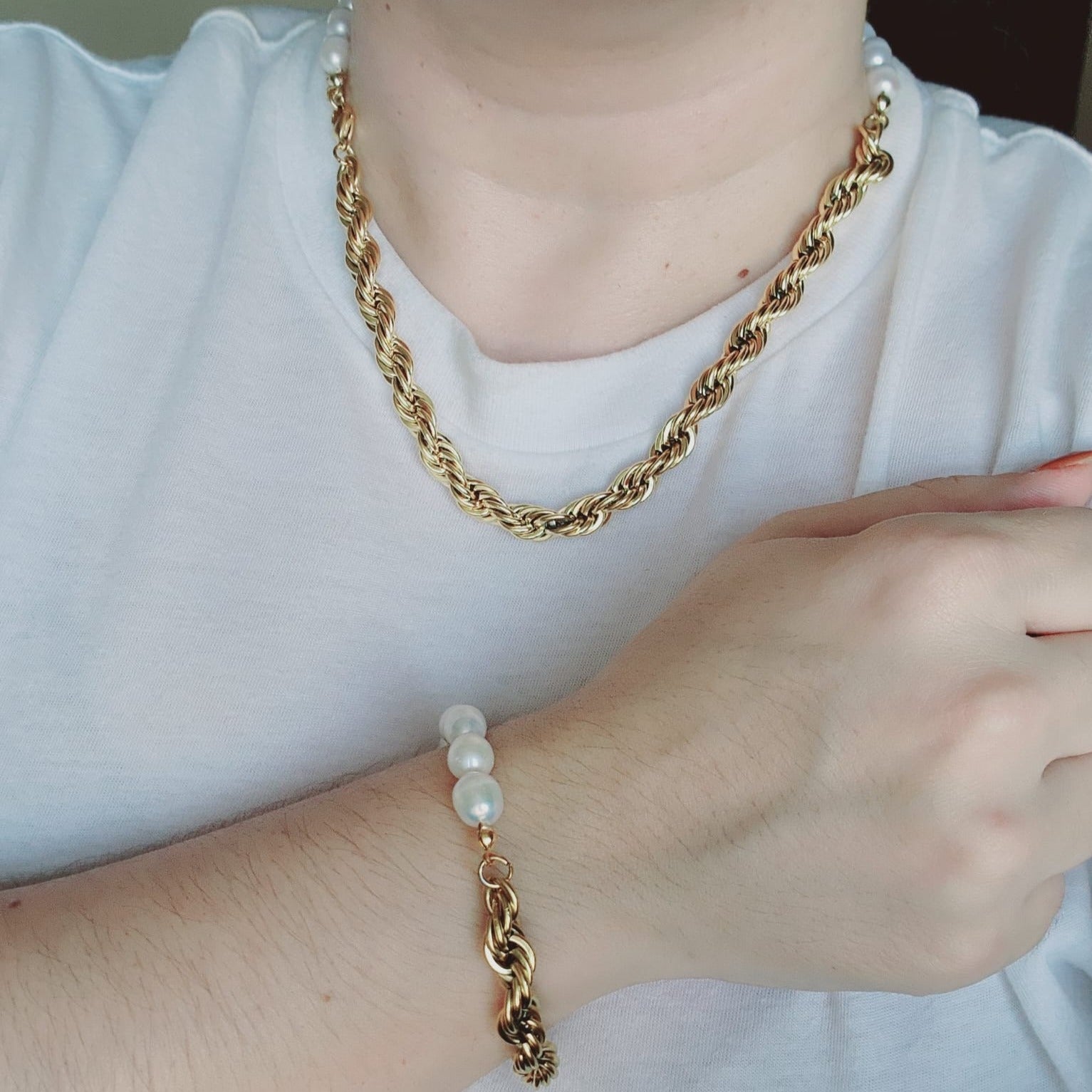 Pearl Necklace, baroque pearl necklace, herringbone necklace, Water Resistant Necklace,  Water Resistant Jewelry, Water Resistant jewelry, versatile necklace, Pearl jewelry set, real pearl necklace, pearl necklace meaning, freshwater pearl necklace, pearl necklace set,  pearls necklace amazon, fresh water pearls necklace, real pearls necklace, 18k gold plated bold jewelry set, baroque pearls necklace, pearls gold necklace, pearls baroque necklace, 