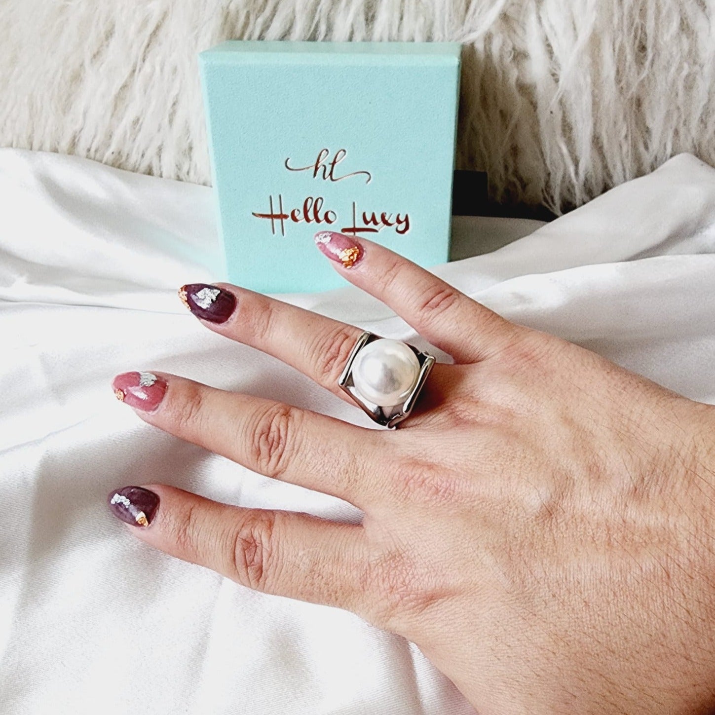 Silver pearl ring, pearl ring, Pearl Gold Ring, Elegant Ring, Wavy ring, trendy pearl waterproof ring, Water Resistant ring, waterproof ring, tarnish free gold ring, 18k gold plated and pearl ring, baroque ring, thick pearl gold ring, Pearl ring, Minimalist ring,Thin ring , Mother Pearl ring, Simple ring, stacking ring, gift for her, Dainty ring, Shiny ring, Classy Pearl Ring, baroque 18 gold ring, pearl bold ring, pearl statement gold ring, pearl chunky ring, Nacar Gold Ring