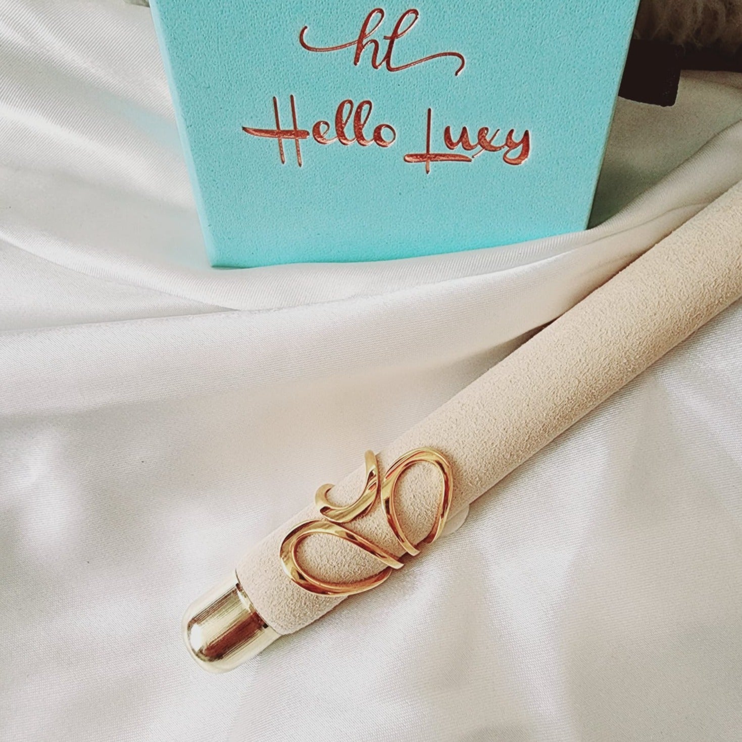 Geometric Bold ring, Water Resistant classy rings, Water Resistant simple rings, sweat resistant jewelry, water resistant minimalist jewelry, minimalist rings, waterproof rings, stainless steel rings, 14k gold plated simple rings, 14k gold plated classy rings, gold vintage rings, tarnish free rings, stackable rings, gold stackable rings, tarnish free jewelry, dainty abstract rings, dainty chunky rings, Unique Stylish Ring, Statement large ring, Big Irregular Ring, Irregular Statement Ring