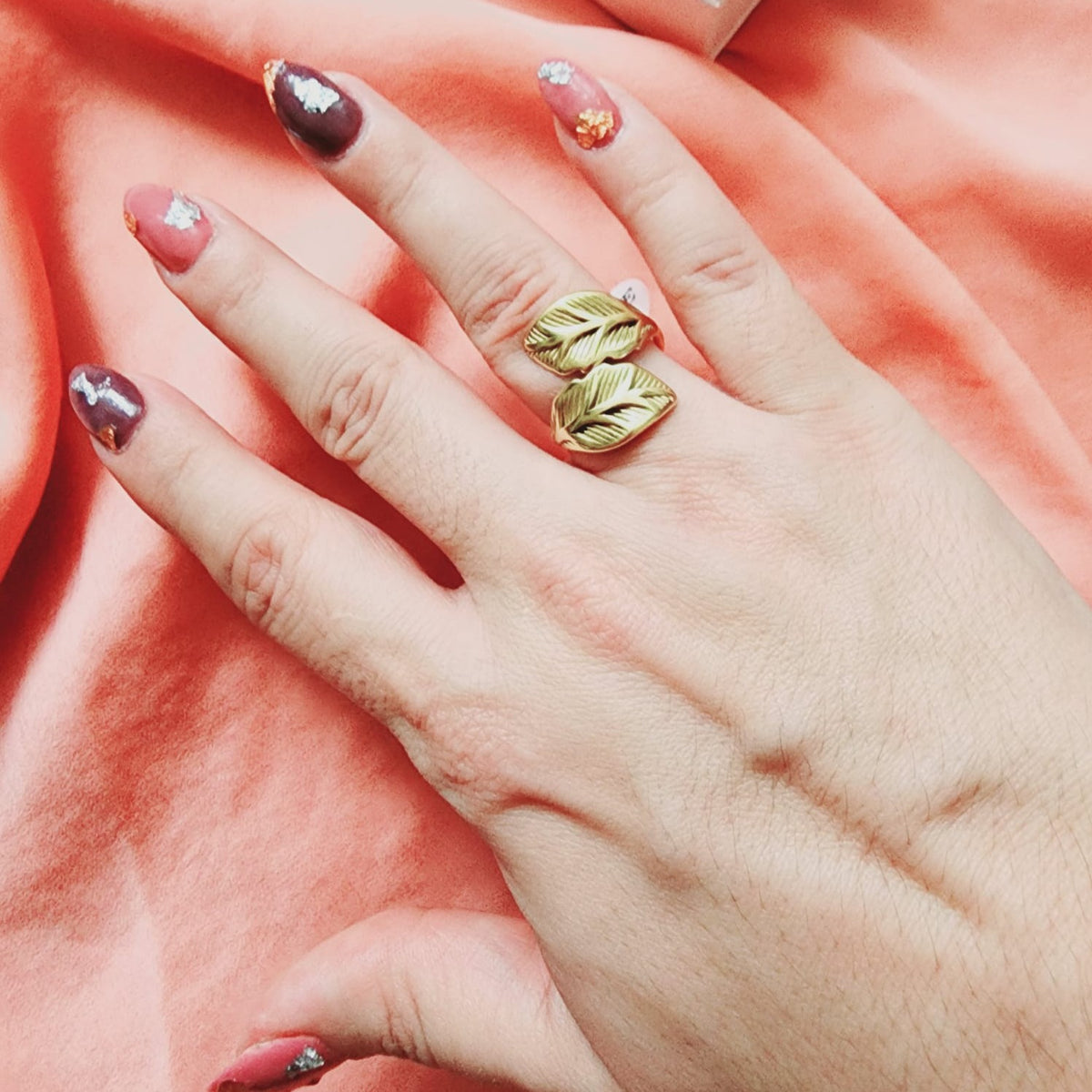 Leaves Bold ring, Water Resistant classy rings, Water Resistant simple rings, sweat resistant jewelry, water resistant minimalist jewelry, minimalist rings, waterproof rings, stainless steel rings, 18k gold plated classy rings, 18k gold filled rings, 18k gold filled classy rings, gold vintage rings, tarnish free rings, stackable rings, gold stackable rings, dainty abstract rings, dainty chunky rings, Unique Stylish Ring, Statement large ring, Big Irregular Ring, Irregular Statement Ring