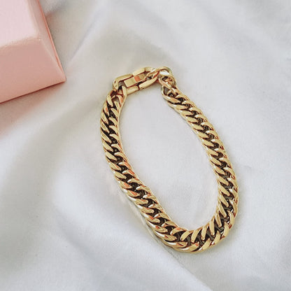 Vintage Look Water resistance Bracelet Vintage Jewelry Cuban Bracelet Vintage Bracelet Paper Link Bracelet Minimalist Jewelry Minimalist Gift for her Minimalist Gift, paperclip bracelet, 18k gold plated bracelet, waterproof bracelet, water resistant bracelet, classy bracelet, everyday bracelet