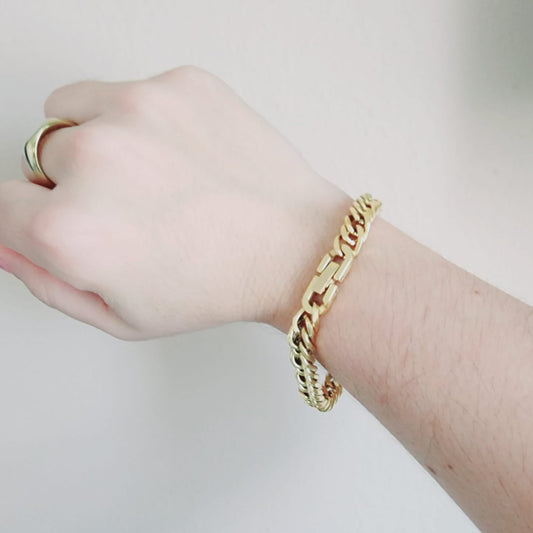 Vintage Look Water resistance Bracelet Vintage Jewelry Cuban Bracelet Vintage Bracelet Paper Link Bracelet Minimalist Jewelry Minimalist Gift for her Minimalist Gift, paperclip bracelet, 18k gold plated bracelet, waterproof bracelet, water resistant bracelet, classy bracelet, everyday bracelet