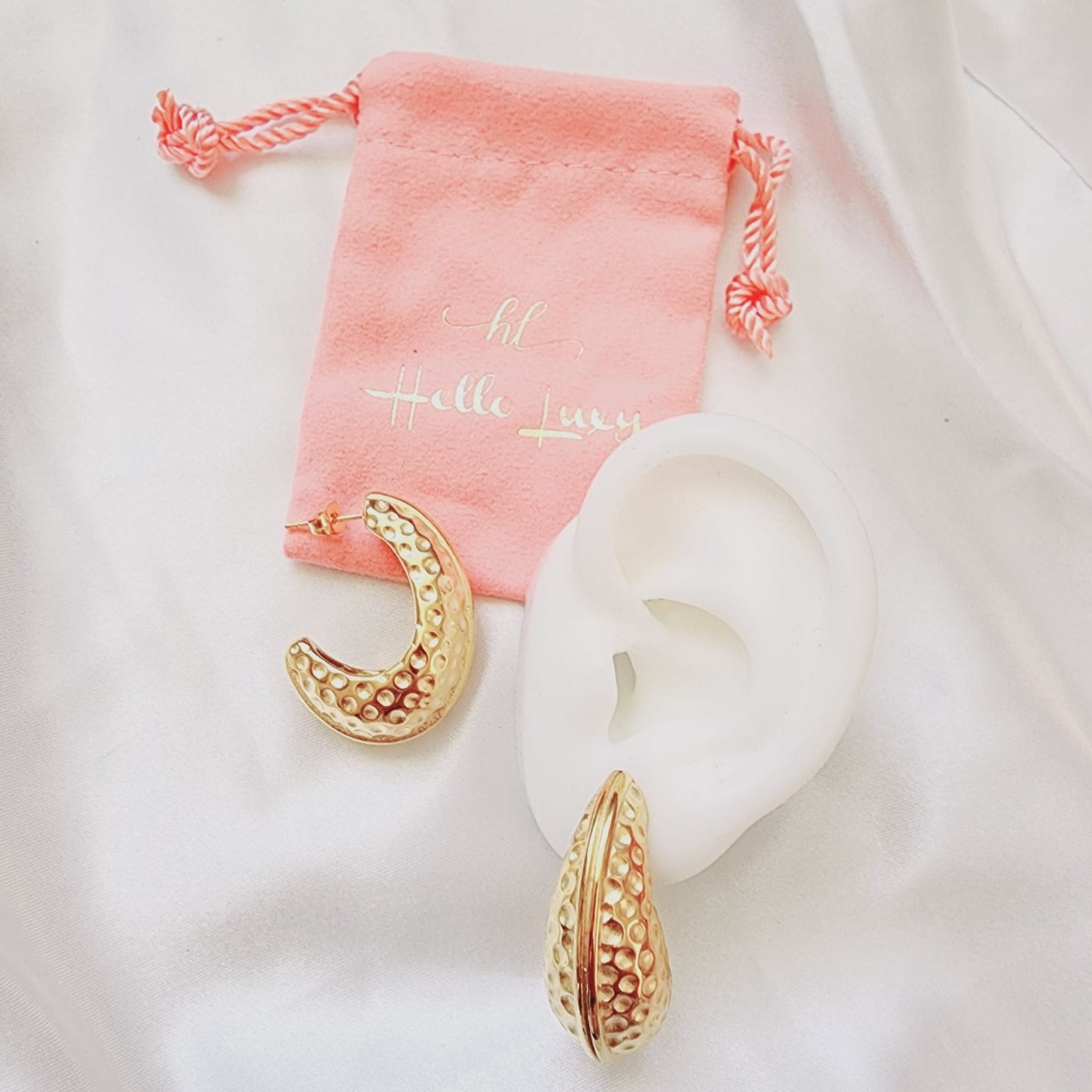 Bold Tear Drop earrings, silver earrings, hypoallergenic earrings, teardrop maxi studs, 18k gold plated earrings, Waterproof earrings, Silver and gold earrings, Durable earrings, Elegant earrings, Timeless design, aesthetic earrings, timeless earrings, Stylish jewelry, stylish earrings, Versatile jewelry, Bold Earrings, chunky earrings, Bottega Tear drop earrings, Bottega Veneta Earrings, Hailey Biber Earrings, Bottega Drop Earrings, Bottega Bold Earrings