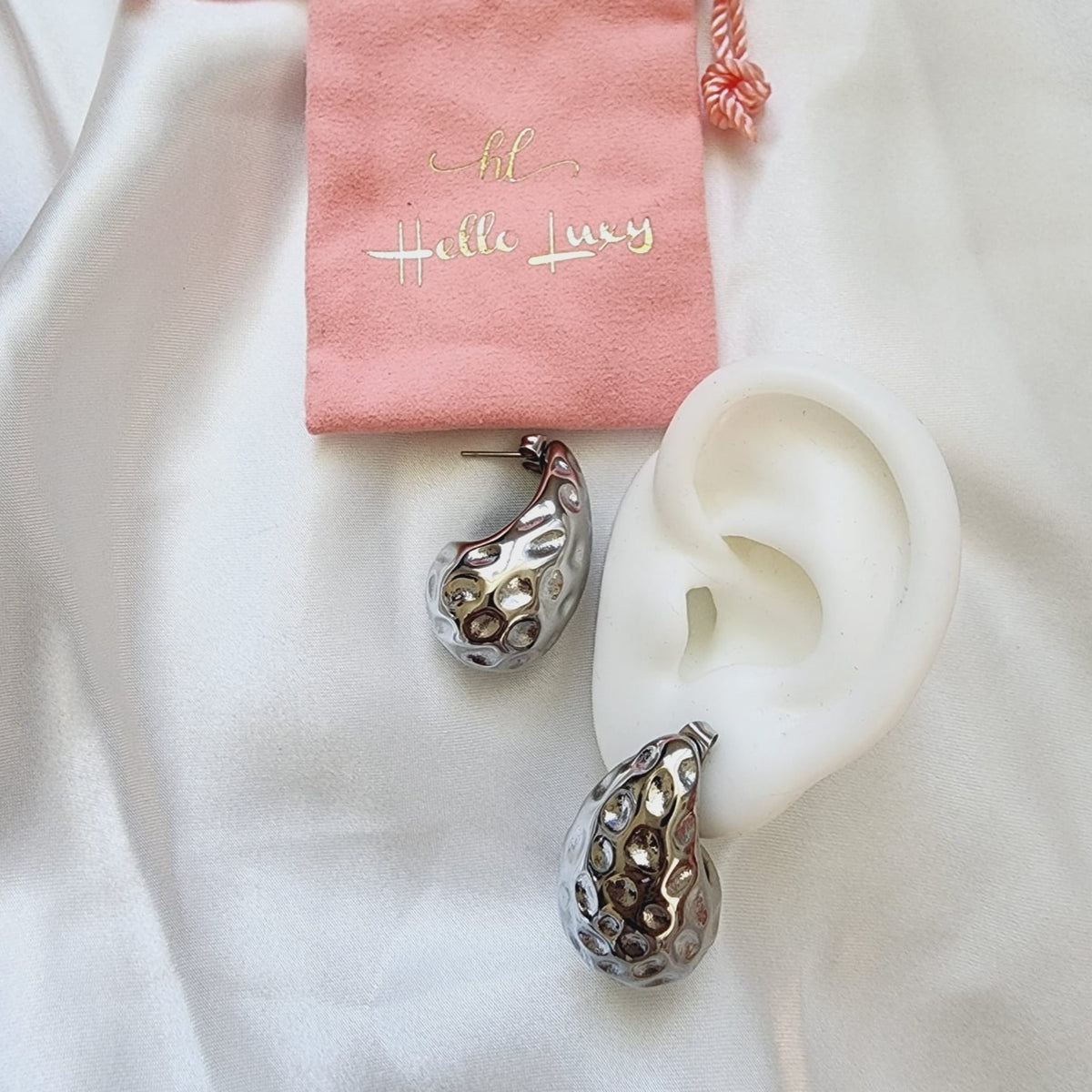 Bold Tear Drop earrings, silver earrings, hypoallergenic earrings, teardrop maxi studs, 18k gold plated earrings, Waterproof earrings, Silver and gold earrings, Durable earrings, Elegant earrings, Timeless design, aesthetic earrings, timeless earrings, Stylish jewelry, stylish earrings, Versatile jewelry, Bold Earrings, chunky earrings, Bottega Tear drop earrings, Bottega Veneta Earrings, Hailey Biber Earrings, Bottega Drop Earrings, Bottega Bold Earrings