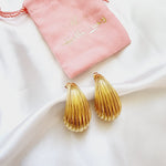 Bold Tear Drop earrings, silver earrings, hypoallergenic earrings, teardrop maxi studs, 18k gold plated earrings, Waterproof earrings, Silver and gold earrings, Durable earrings, Elegant earrings, Timeless design, aesthetic earrings, timeless earrings, Stylish jewelry, stylish earrings, Versatile jewelry, Bold Earrings, chunky earrings, Bottega Tear drop earrings, Bottega Veneta Earrings, Hailey Biber Earrings, Bottega Drop Earrings, Bottega Bold Earrings