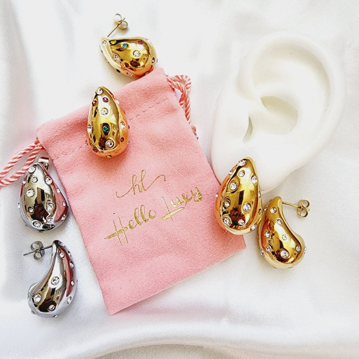 Bold Tear Drop earrings, silver earrings, hypoallergenic earrings, teardrop maxi studs, 18k gold plated earrings, Waterproof earrings, Silver and gold earrings, Durable earrings, Elegant earrings, Timeless design, aesthetic earrings, timeless earrings, Stylish jewelry, stylish earrings, Versatile jewelry, Bold Earrings, chunky earrings, Bottega Tear drop earrings, Bottega Veneta Earrings, Hailey Biber Earrings, Bottega Drop Earrings, Bottega Bold Earrings