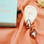 Bold Tear Drop earrings, silver earrings, hypoallergenic earrings, teardrop maxi studs, 18k gold plated earrings, Waterproof earrings, Silver and gold earrings, Durable earrings, Elegant earrings, Timeless design, aesthetic earrings, timeless earrings, Stylish jewelry, stylish earrings, Versatile jewelry, Bold Earrings, chunky earrings, Bottega Tear drop earrings, Bottega Veneta Earrings, Hailey Biber Earrings, Bottega Drop Earrings, Bottega Bold Earrings